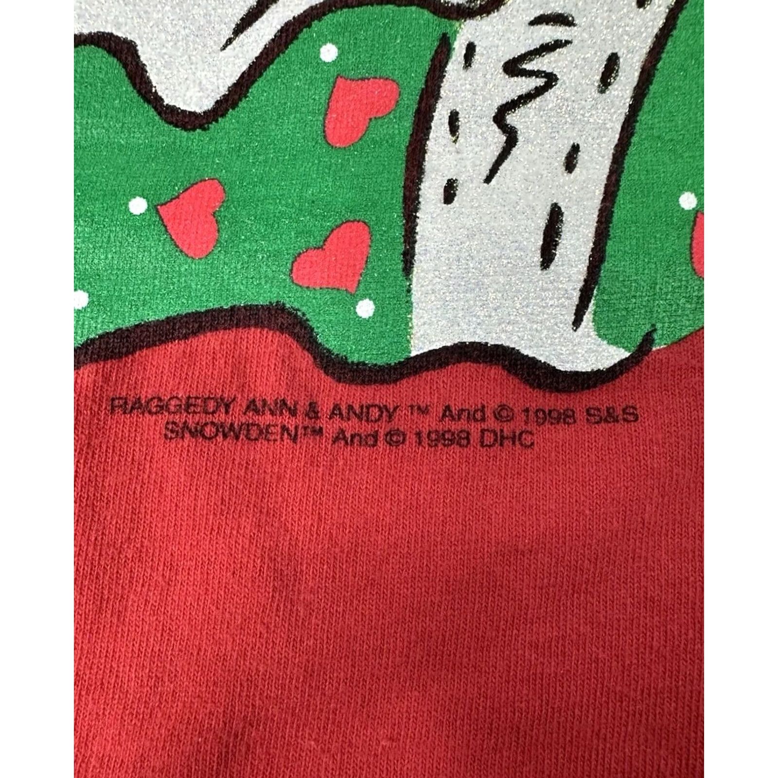 Vintage VINTAGE Friends Snowden & Friends Raggedy Ann Andy Shirt 1998 Hand in Hand One Size Red Womens Size ONE SIZE - 3 Thumbnail