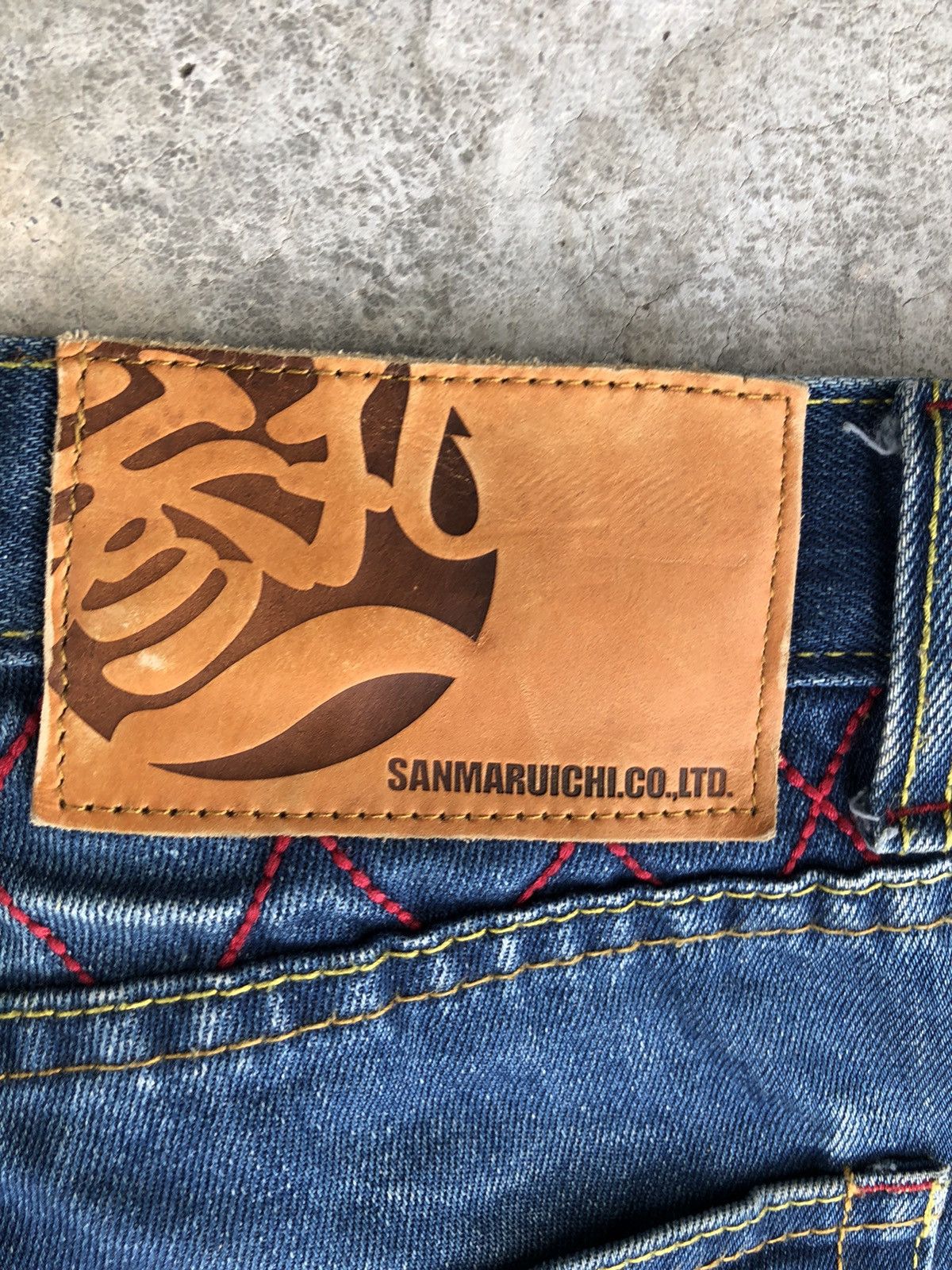 Japanese Brand Japanese Sanmaruichi Daicock Embroidered Jeans Distressed Size US 33 - 14 Thumbnail