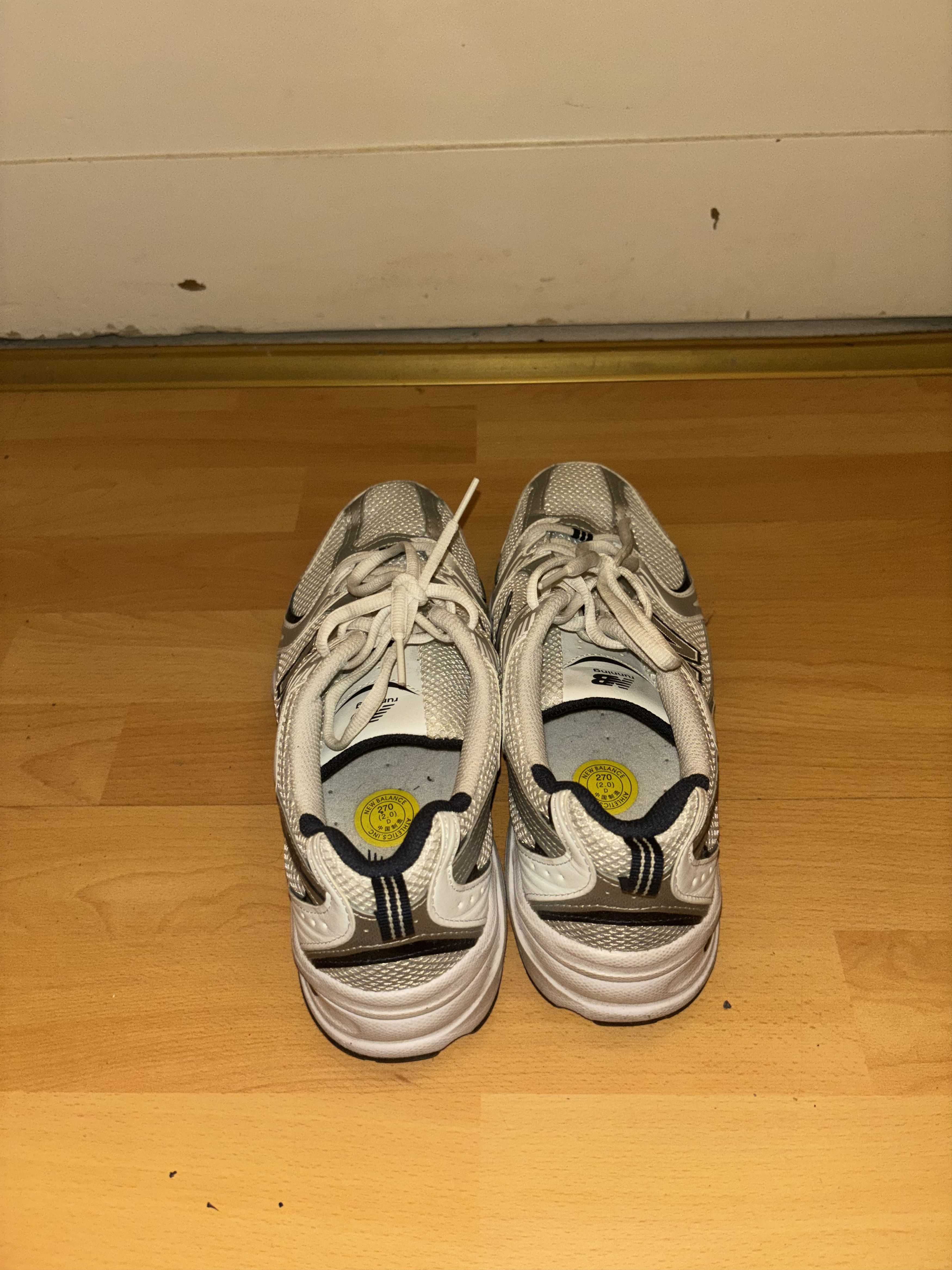 New Balance 530 Size US 9.5 / EU 42-43 - 3 Thumbnail