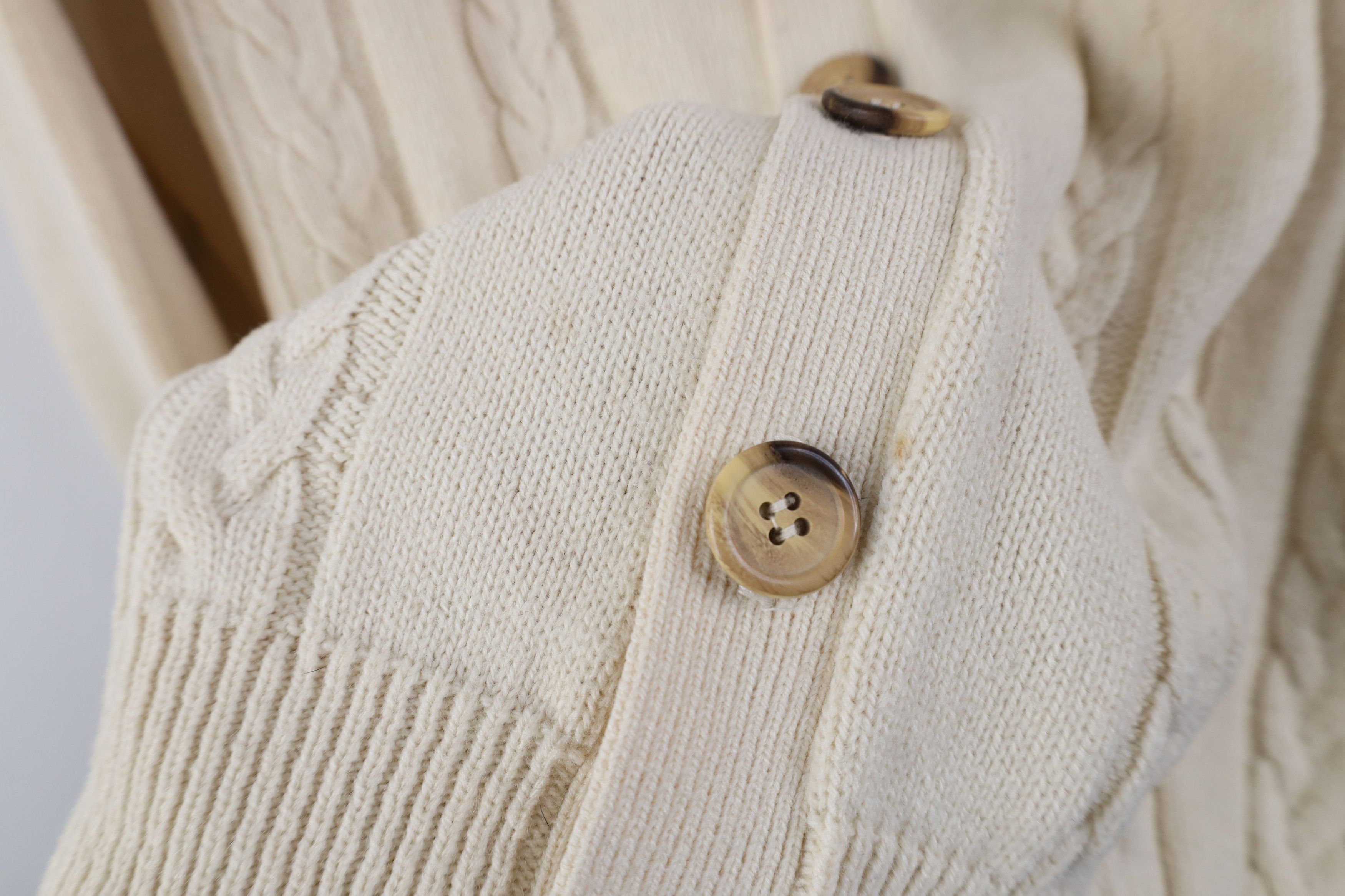 Vintage Vintage 90s Streetwear Cable Knit Cardigan Sweater USA Size US M / EU 48-50 / 2 - 4 Thumbnail
