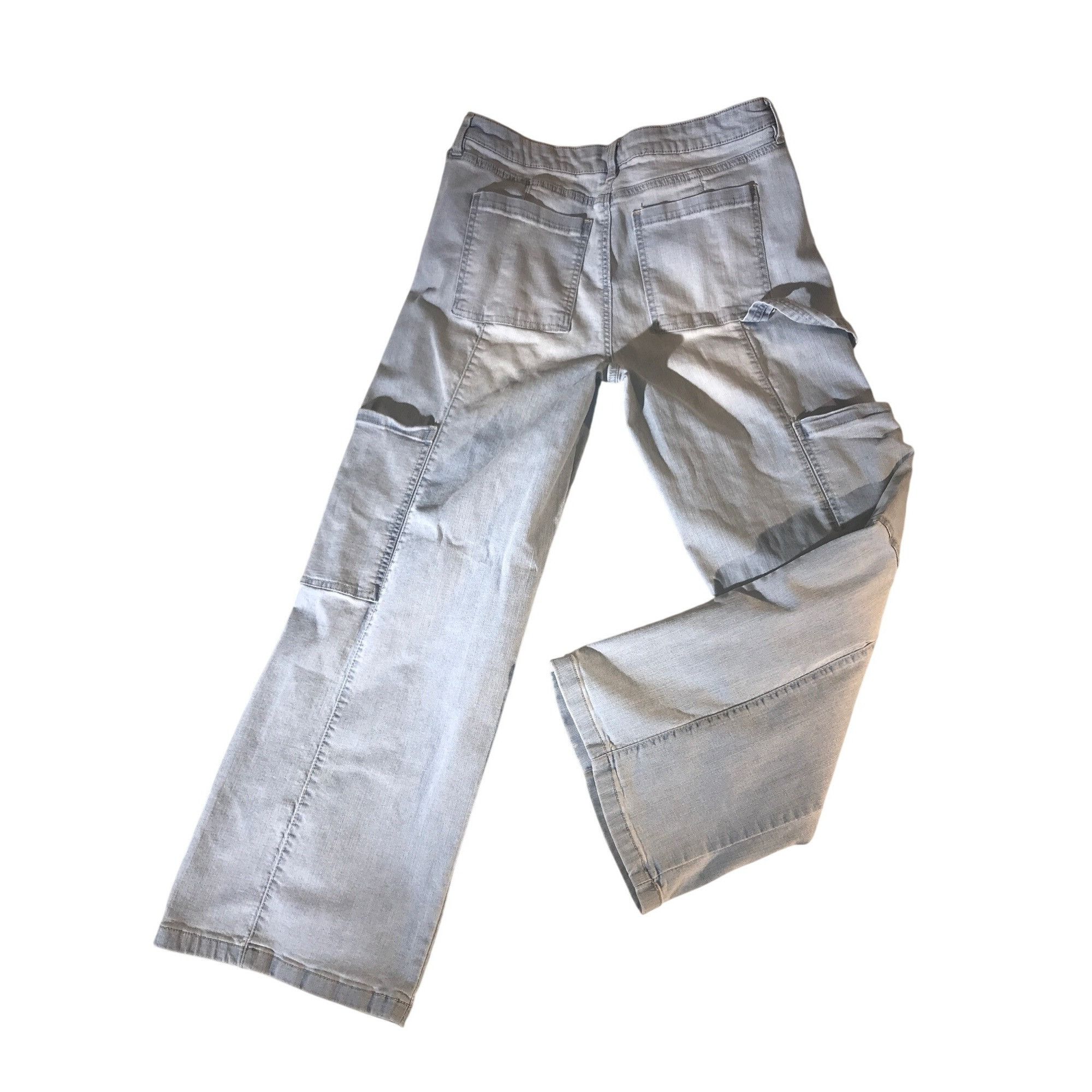 Designer Celebrity Pink Junior Light Wash Denim Baggy Carpenter Jeans Size 31" - 2 Thumbnail