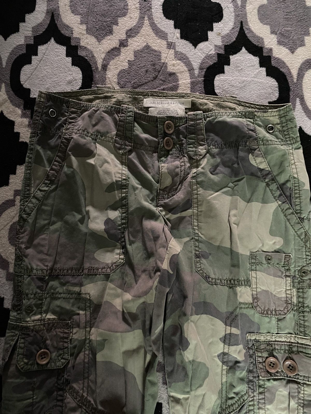 If Six Was Nine × Japanese Brand × Le Grande Bleu (L.G.B.) 2000s abercrombie & fitch flared camo pants goa style Size US 27 - 4 Thumbnail