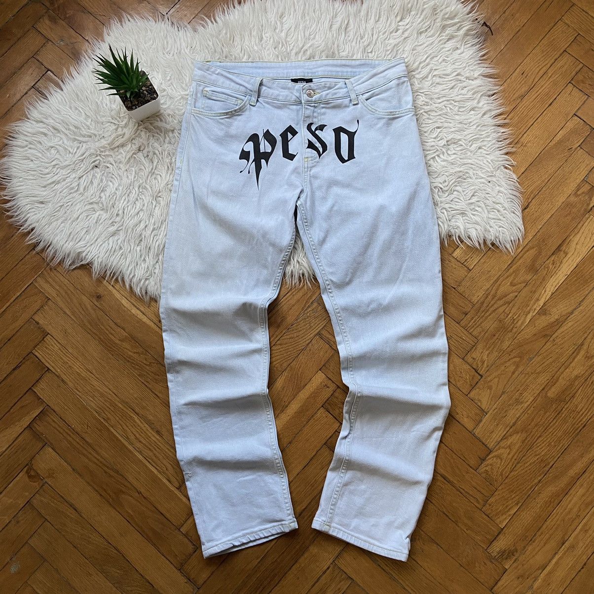 Designer 📌 Crazy Peso Y2K Big Print Denim Pants Size US 30 / EU 46 - 2 Thumbnail