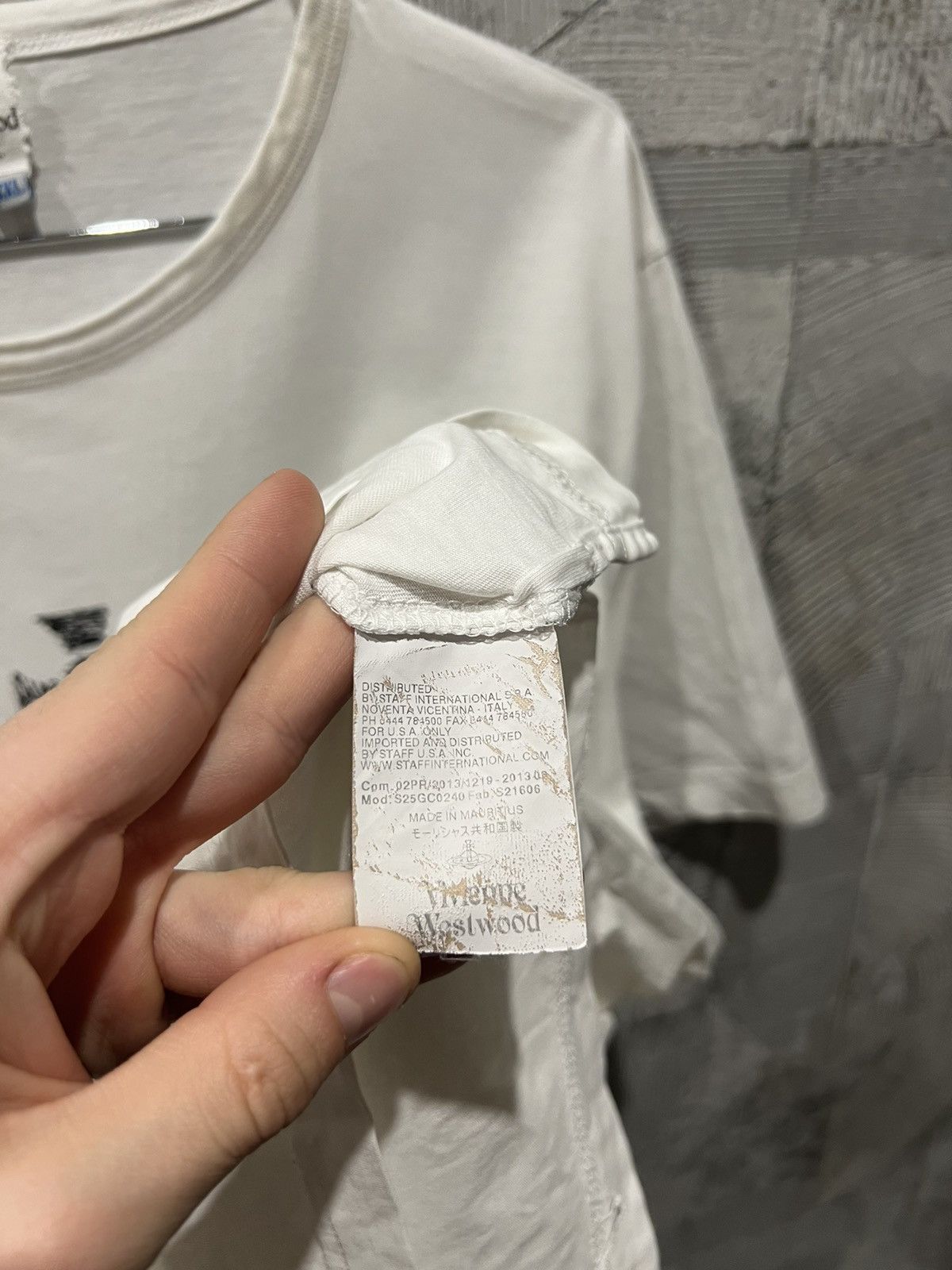 Vintage × Vivienne Westwood Vivienne Westwood Authentic Luxury Logo Tee Size XXL / US 16-18 / IT 52-54 - 4 Thumbnail