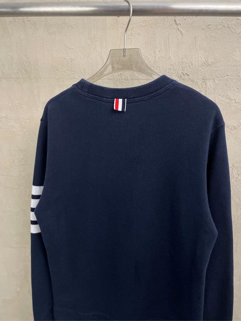 Thom Browne Thom browne Dark blue four-striped round-neck sweatshirt 25 Size US M / EU 48-50 / 2 - 4 Thumbnail