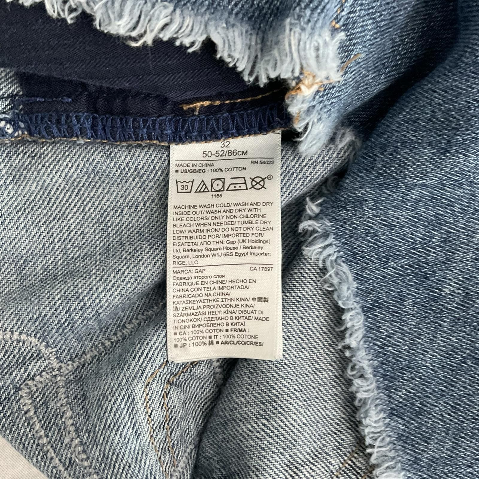 Gap GAP patchwork 4 in inseam mid rise jean denim shorts 32 / 10 Size 32" / US 10 / IT 46 - 3 Thumbnail