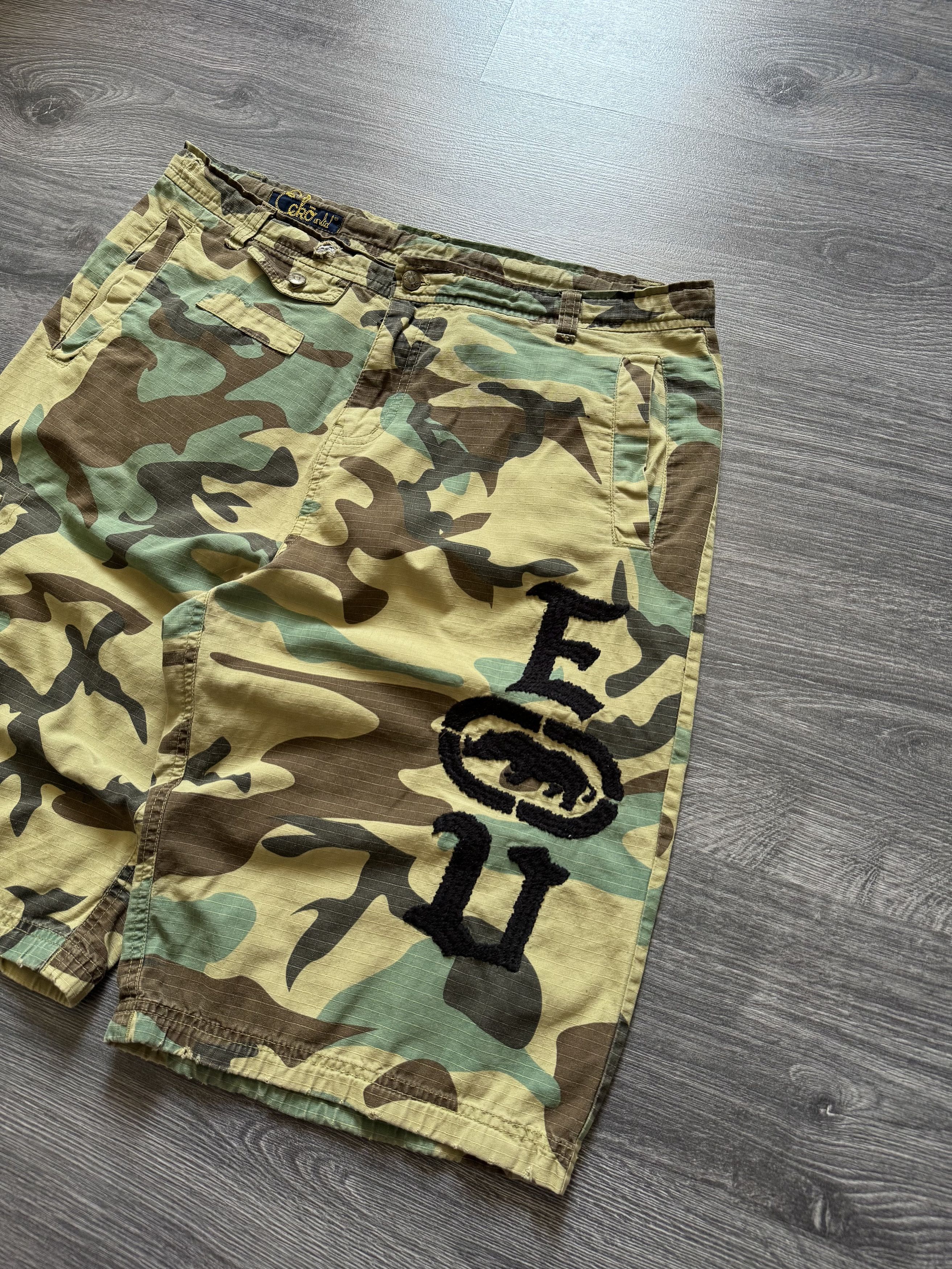 Ecko Unltd. Y2k Ecko Unltd cargo Camo Rap wide shorts military hip hop Size US 36 / EU 52 - 5 Thumbnail