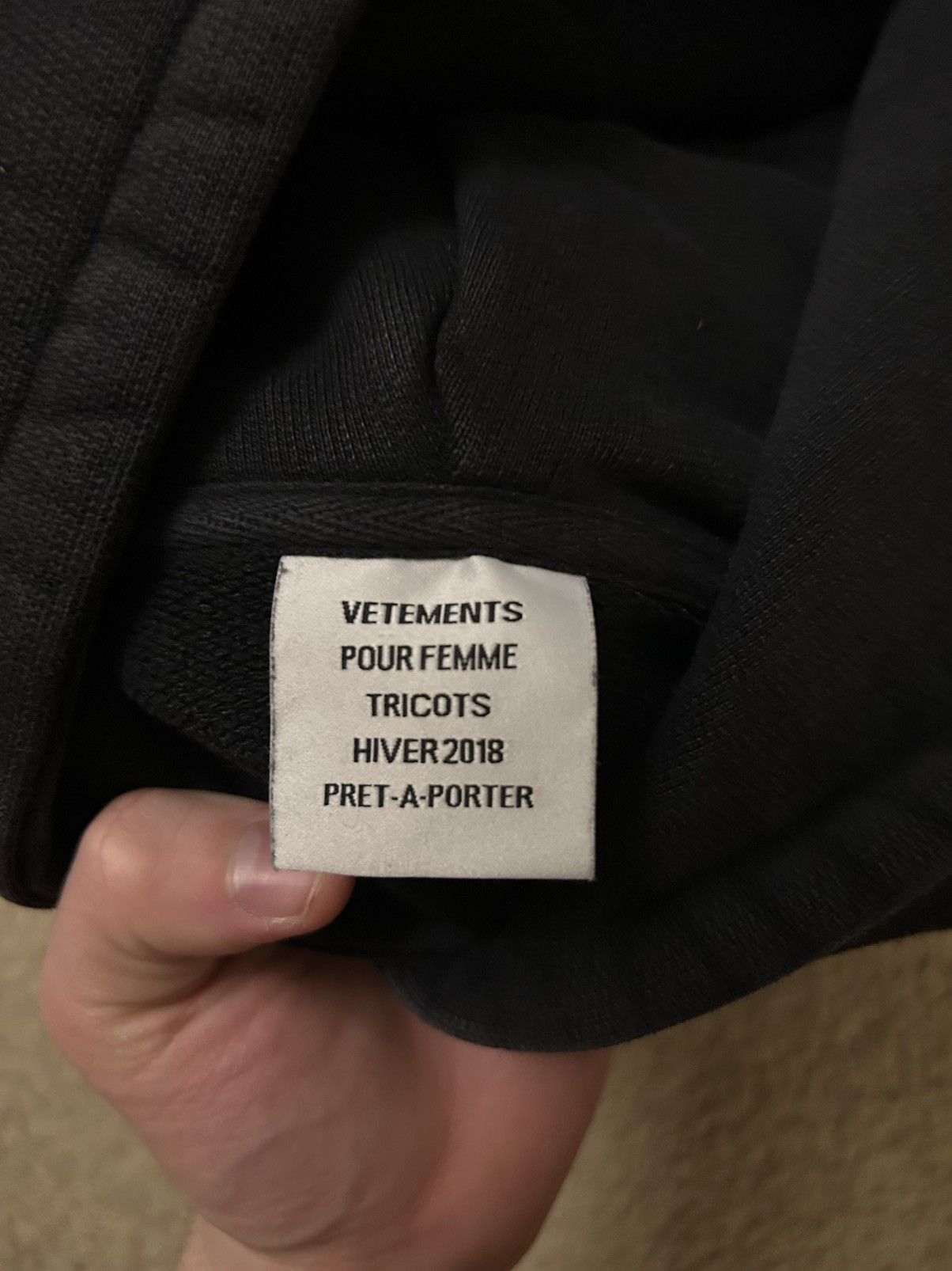 Vetements FW17 Metal Tour Hoodie Size US M / EU 48-50 / 2 - 6 Thumbnail