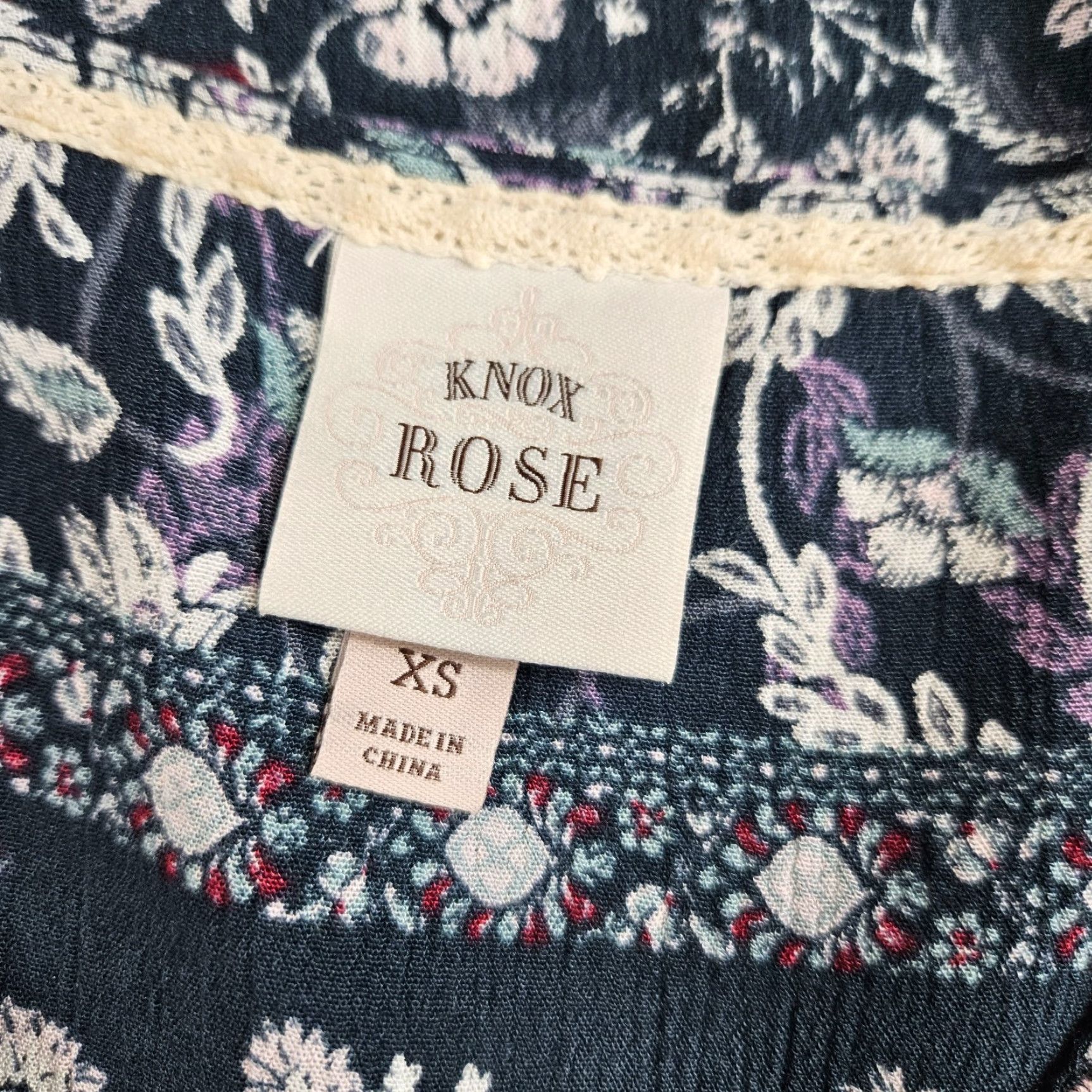 Vintage Knox Rose Womens Dress XS Blue Purple Floral Embroidered Long Sleeve Rayon V-Neck Pullover Shif t Womens XS Blue Floral Embroidered 90s? Size XS / US 0-2 / IT 36-38 - 6 Thumbnail