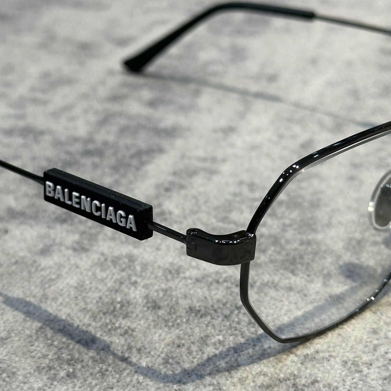 Balenciaga BALENCIAGA BB0117O 001 Sunglasses BLACK Size ONE SIZE - 4 Thumbnail