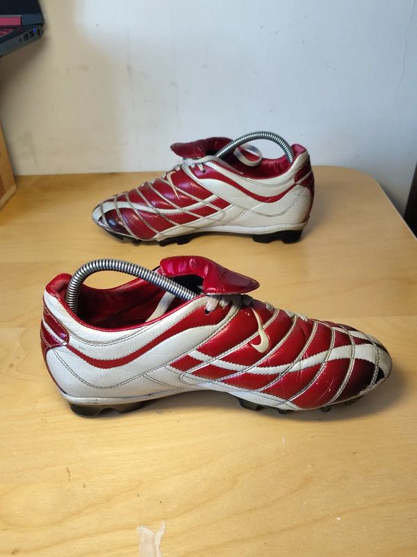 Nike Football Cleats 2003 Nike Air Ninety FG 302242 002 Size US 9 / EU 42 - 5 Thumbnail