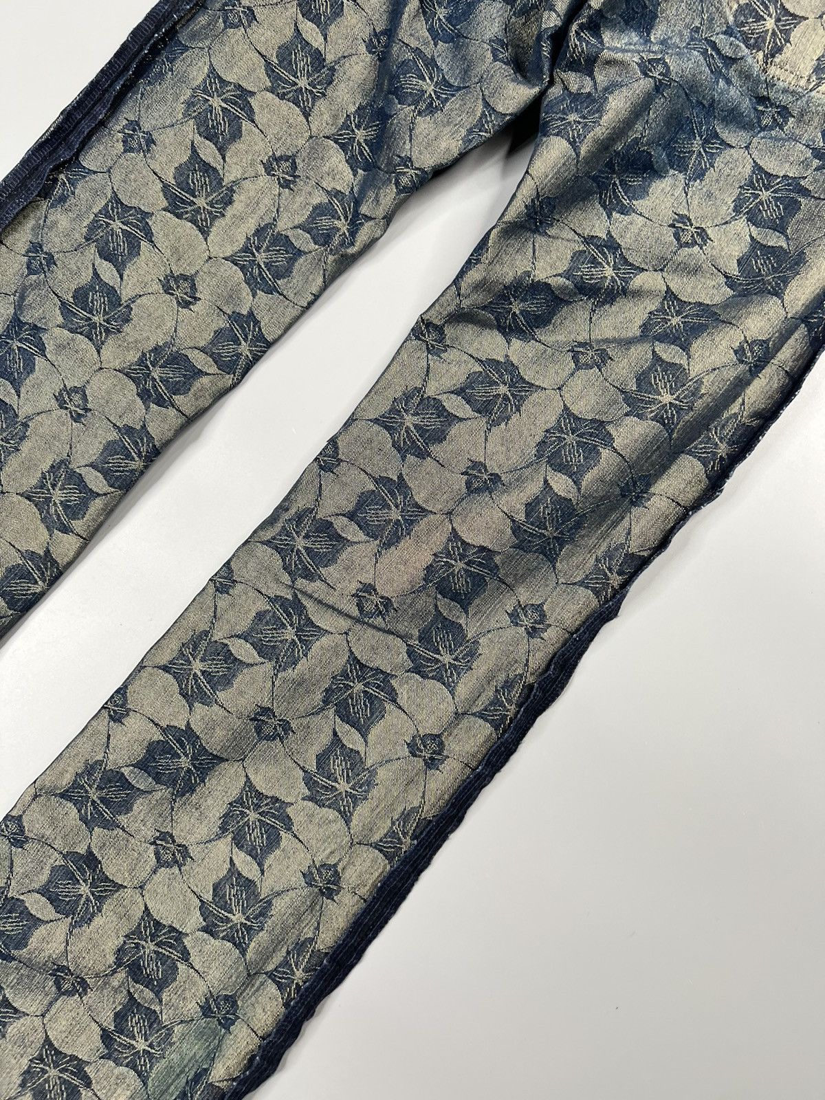 Issey Miyake Issey Miyake F/W 06 Jacquard Weave Floral Jeans Size US 28 / EU 44 - 14 Thumbnail