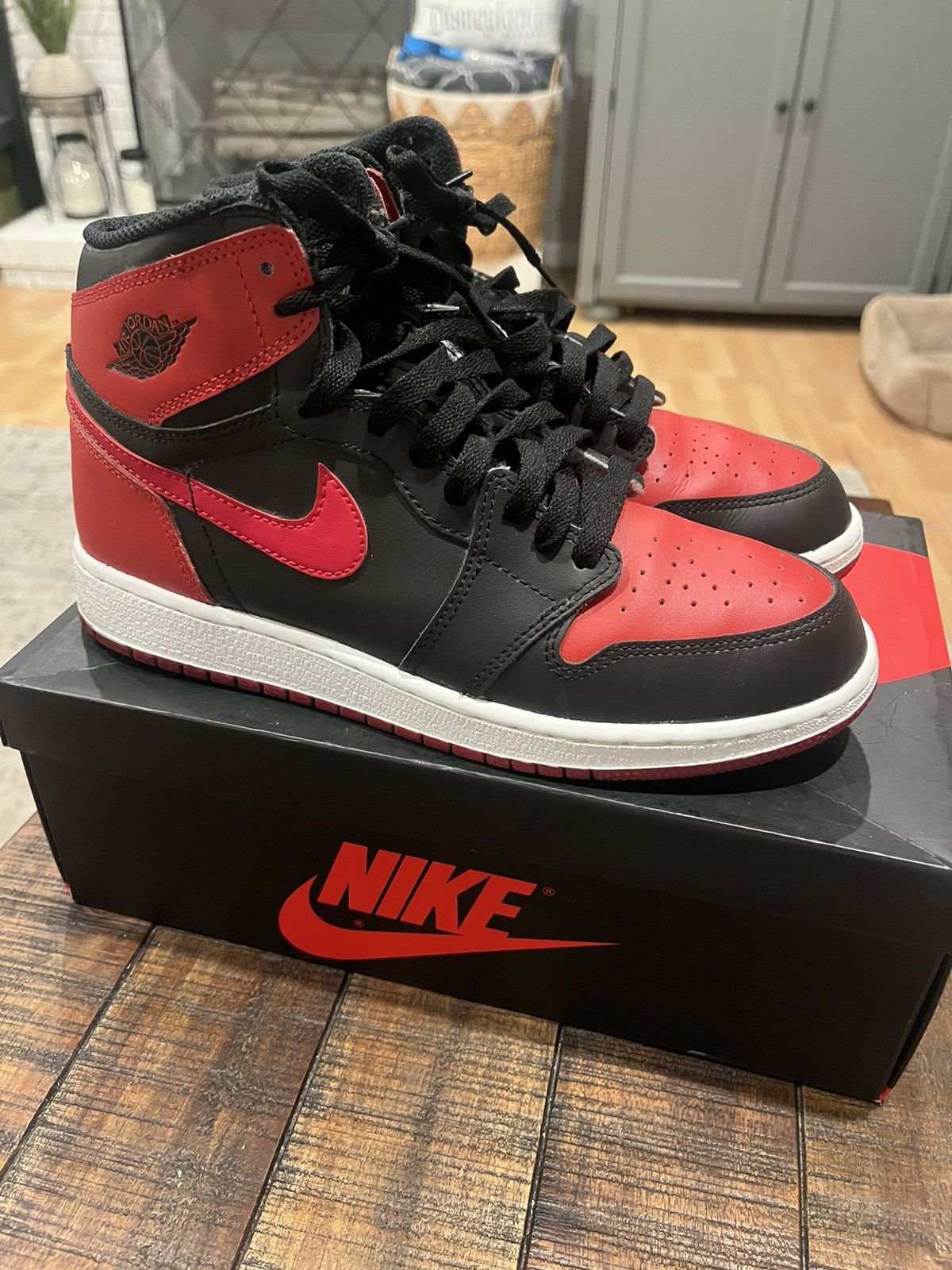 Nike Nike Jordan 1 “Banned” Bred OG 2016 Size US 7 / EU 40 - 8 Thumbnail