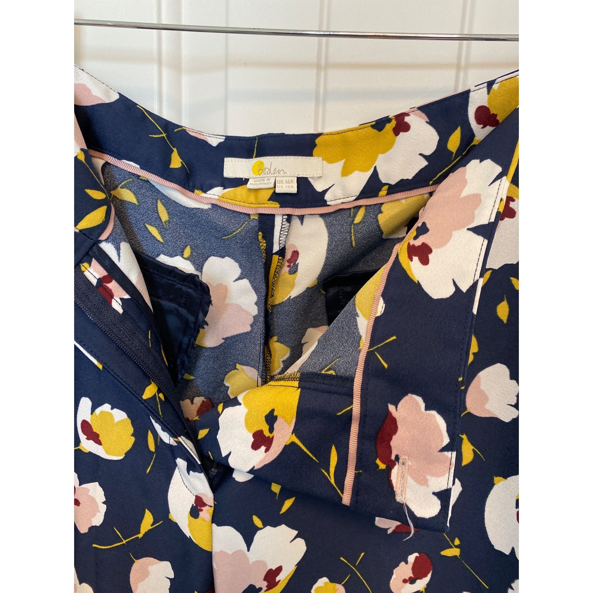 Boden Boden Floral Wide-Leg Trousers, Size 12R Size 34" / US 12 / IT 48 - 4 Thumbnail