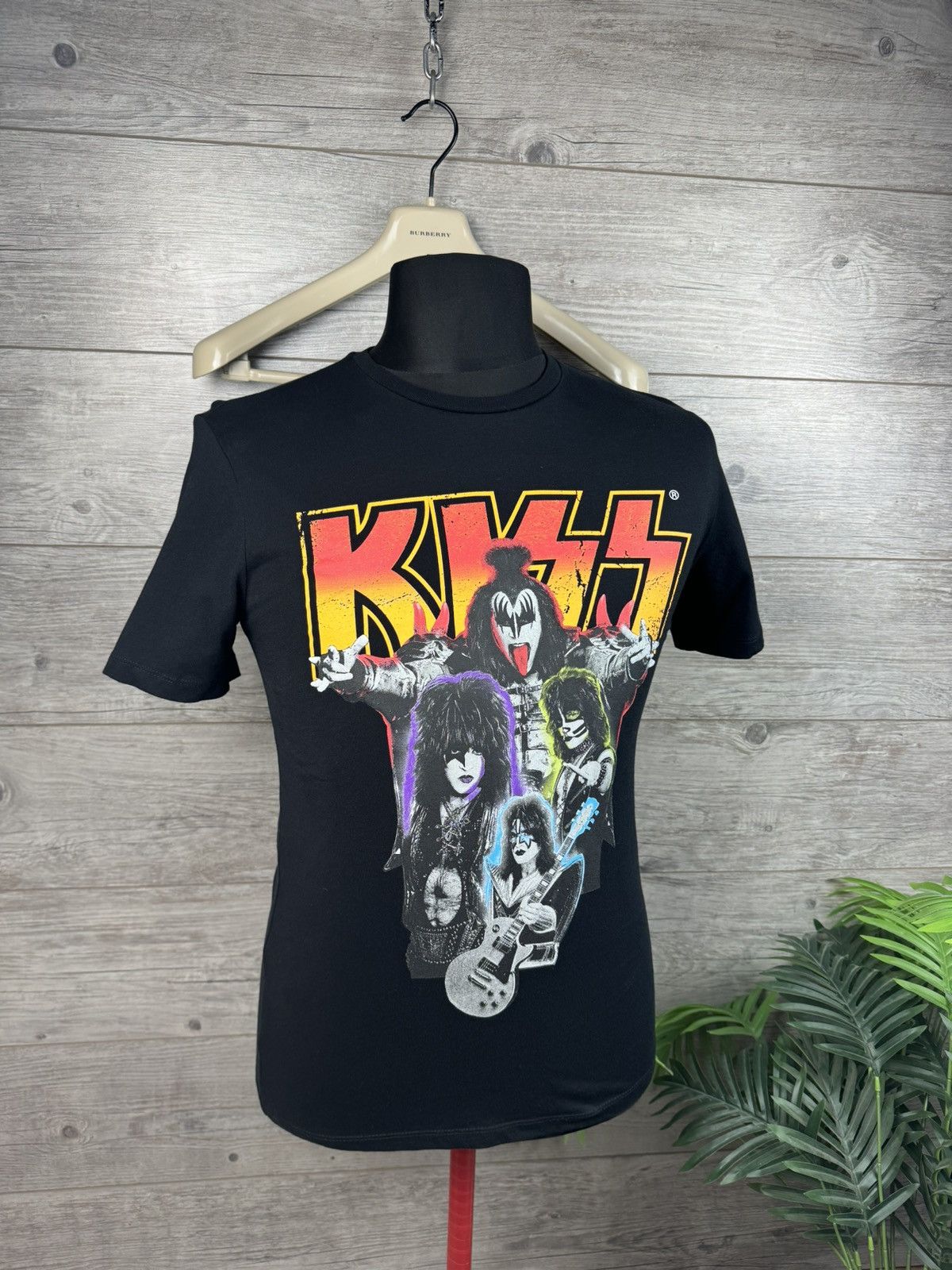 KISS Kiss rock tee music style Tee T Shirt size M Size US M / EU 48-50 / 2 - 2 Thumbnail