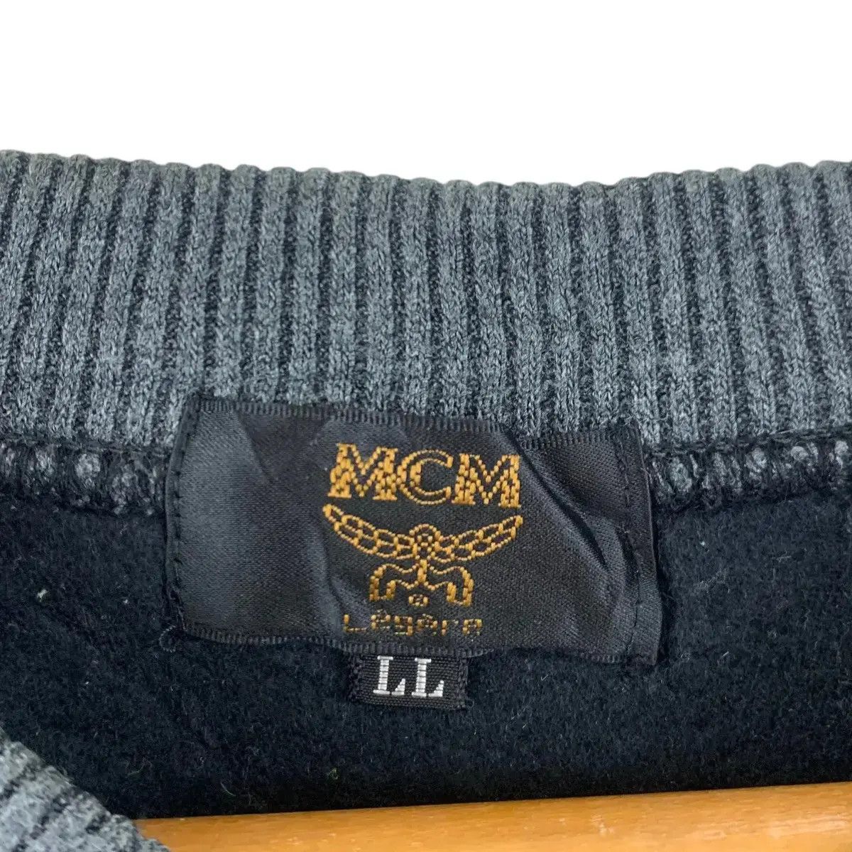 MCM MCM MODERN CREATION MUNCHEN Sweatshirt Embroidered Size XL / US 12-14 / IT 48-50 - 7 Thumbnail