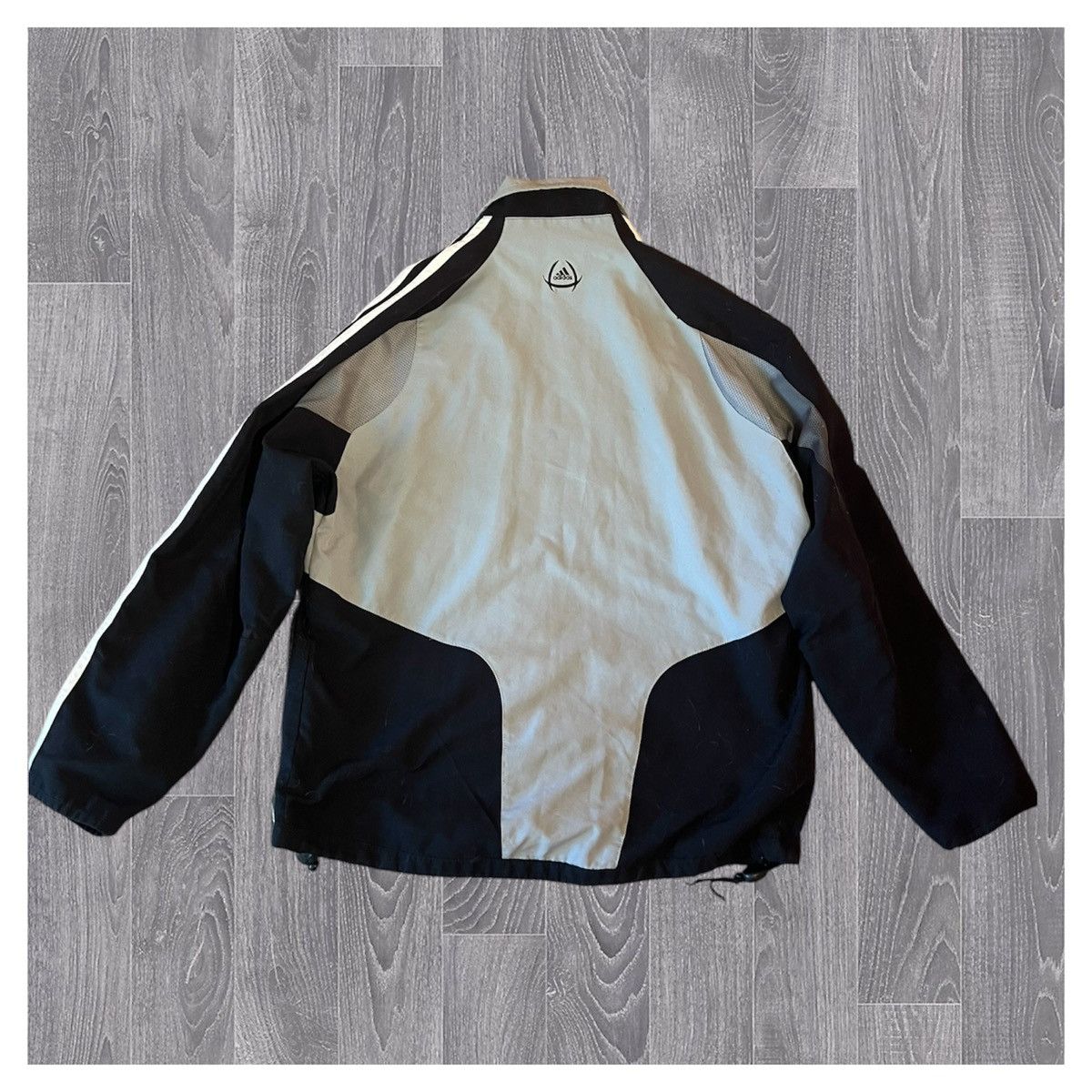 Adidas Real Madrid 03/04Adidas Kids M (12/152) Jacke Vintage 2000s Size US M / EU 48-50 / 2 - 2 Thumbnail