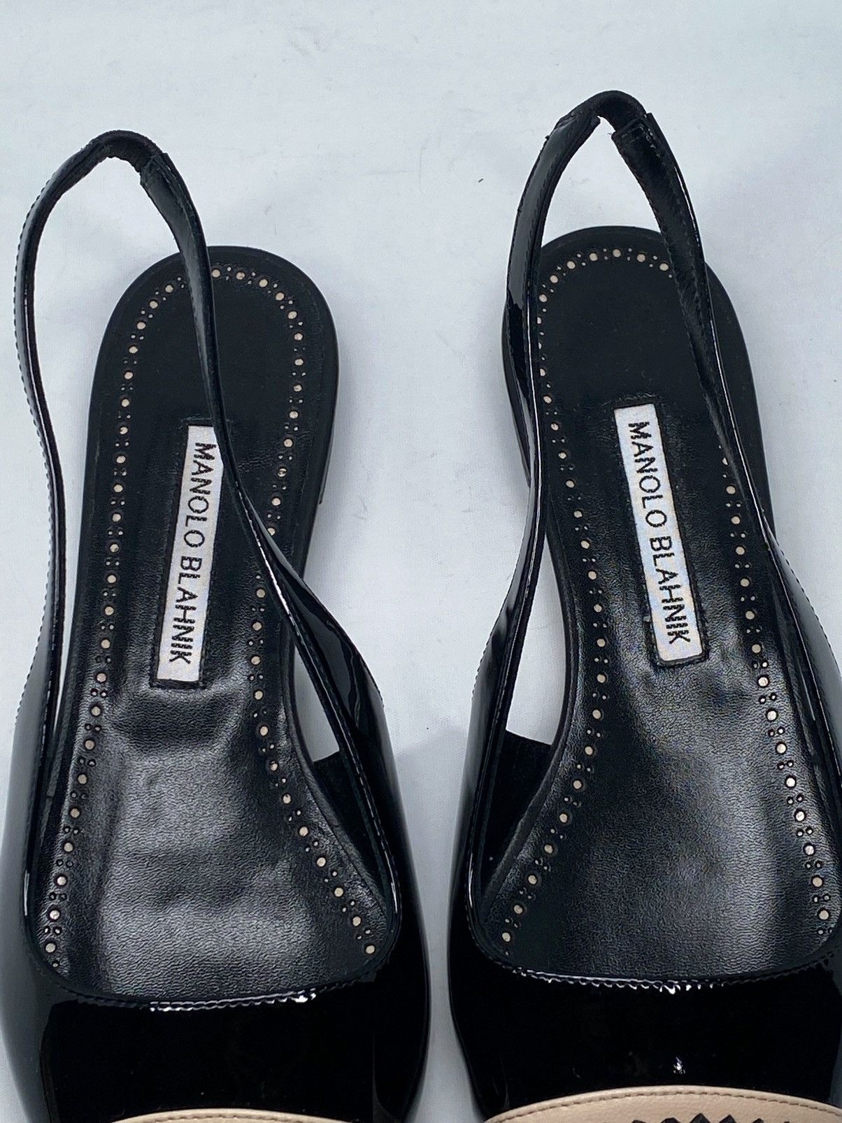 Manolo Blahnik Manolo Blahnik Leather Slingback Flats size 36 Size US 6 / IT 36 - 4 Thumbnail