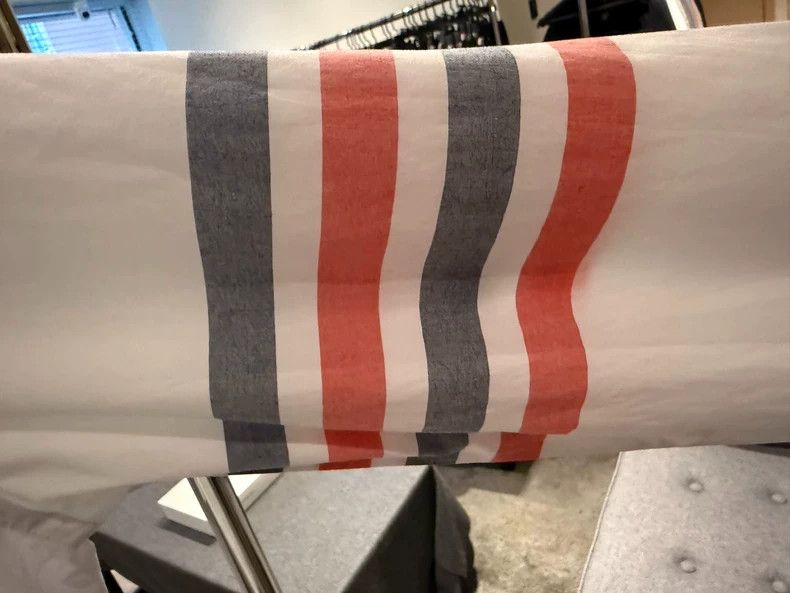 Thom Browne Thom Browne Rare four-bar shirt 2505-Nextarrow Size US S / EU 44-46 / 1 - 4 Thumbnail