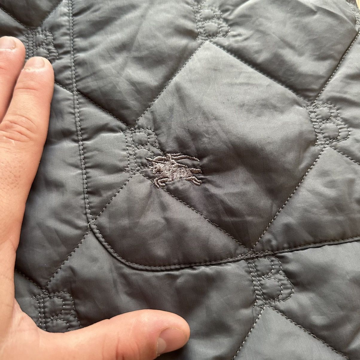 Burberry Vintage Burberry Quilted Diamond Monogram Grey Jacket Size L / US 10 / IT 46 - 14 Thumbnail