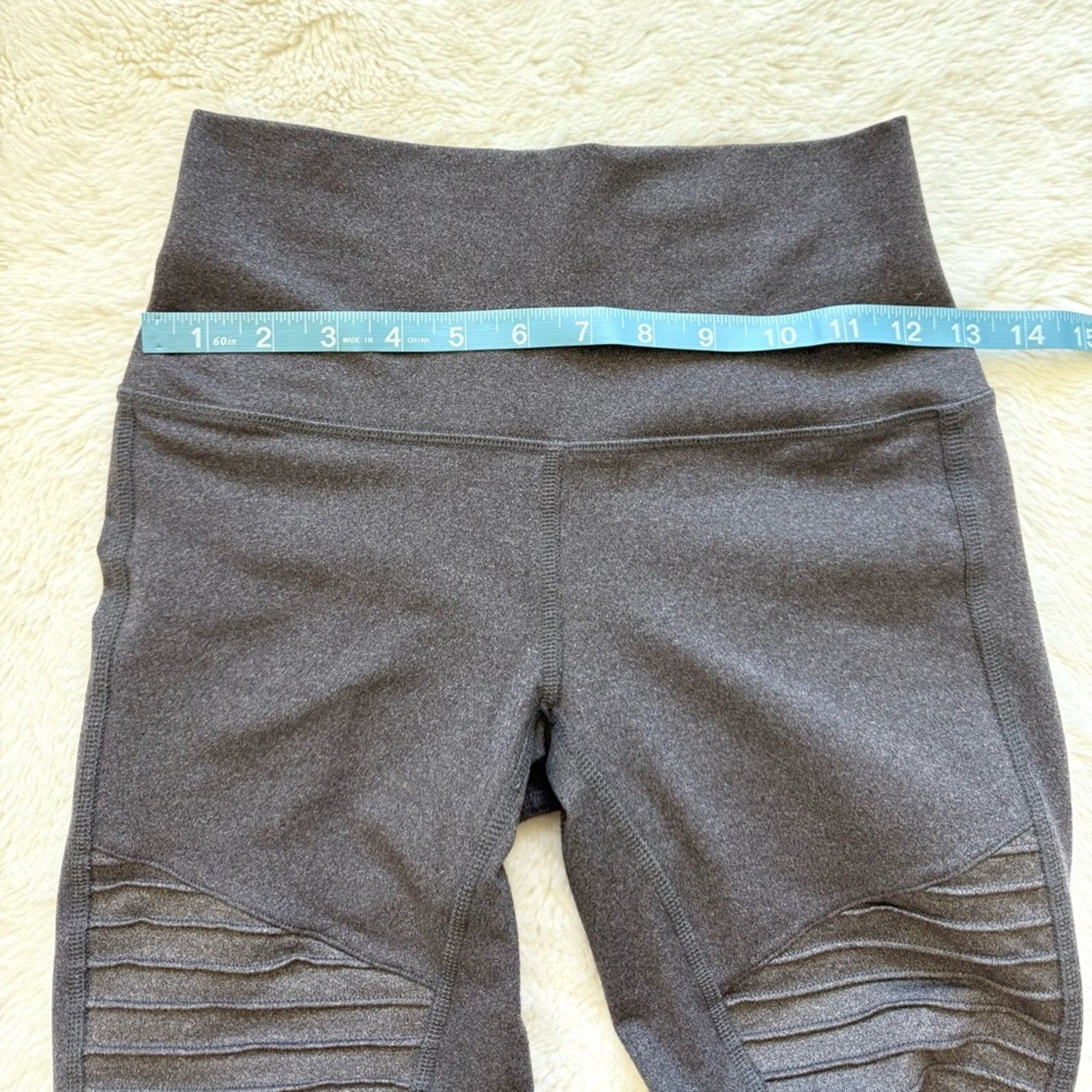 Alo Yoga ALO Yoga women moto leggings heather grey size S Retail 128 Size 28" / US 6 / IT 42 - 7 Thumbnail