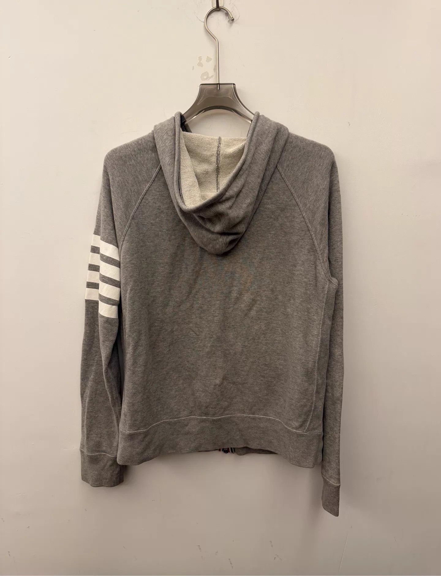 Thom Browne Thom Browne Classic 4-Stripe Zip Hoodie size 3 Mint Size L / US 10 / IT 46 - 3 Thumbnail