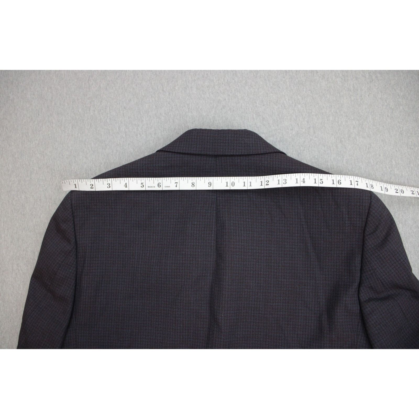 Calvin Klein Calvin Klein Blazer Mens Size 38R Check 100% Wool 2 Button Size 38R - 9 Thumbnail