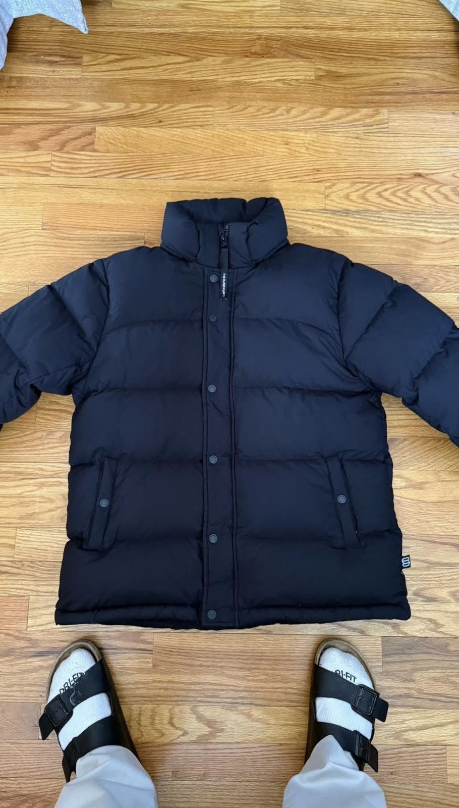 Aritzia The Super Puff™ - cliMATTE™: Women’s Large Size L / US 10 / IT 46 - 1 Thumbnail