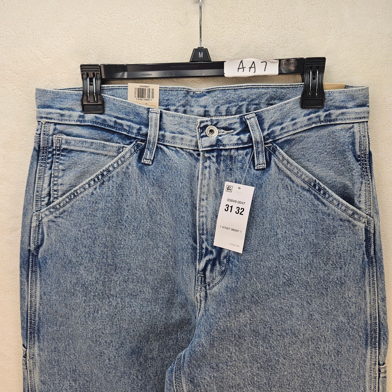Levi's LEVI'S 568 MEN'S 31X32 CARPENTER LIGHT BLUE DENIM JEANS NWT Size US 31 - 2 Thumbnail