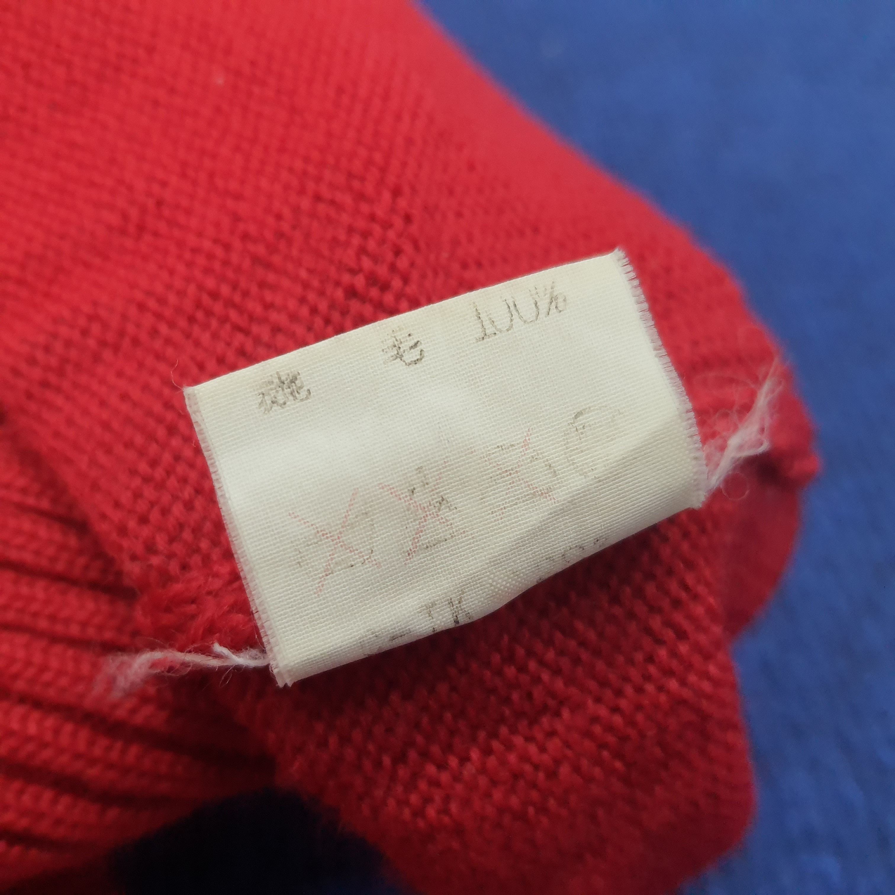 Vintage Vintage Henri Lucchapuis Happy ski Knitwear Size US M / EU 48-50 / 2 - 7 Thumbnail