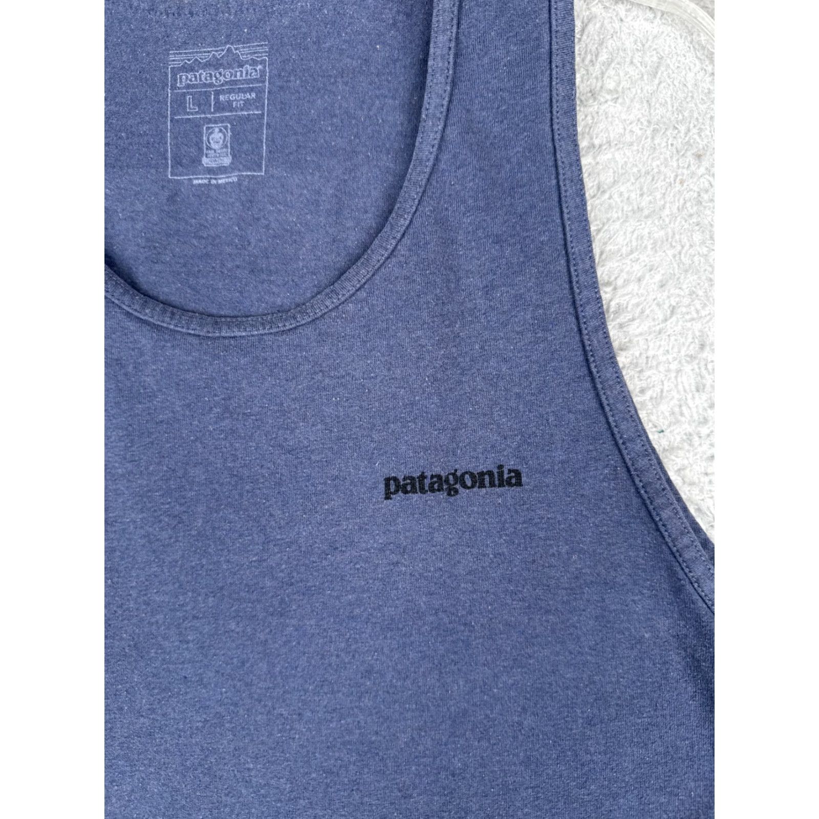 Patagonia Patagonia Shirt Womens Large Blue Tank Sleeveless Cotton Poly Blend Fitz Roy Size L / US 10 / IT 46 - 6 Thumbnail