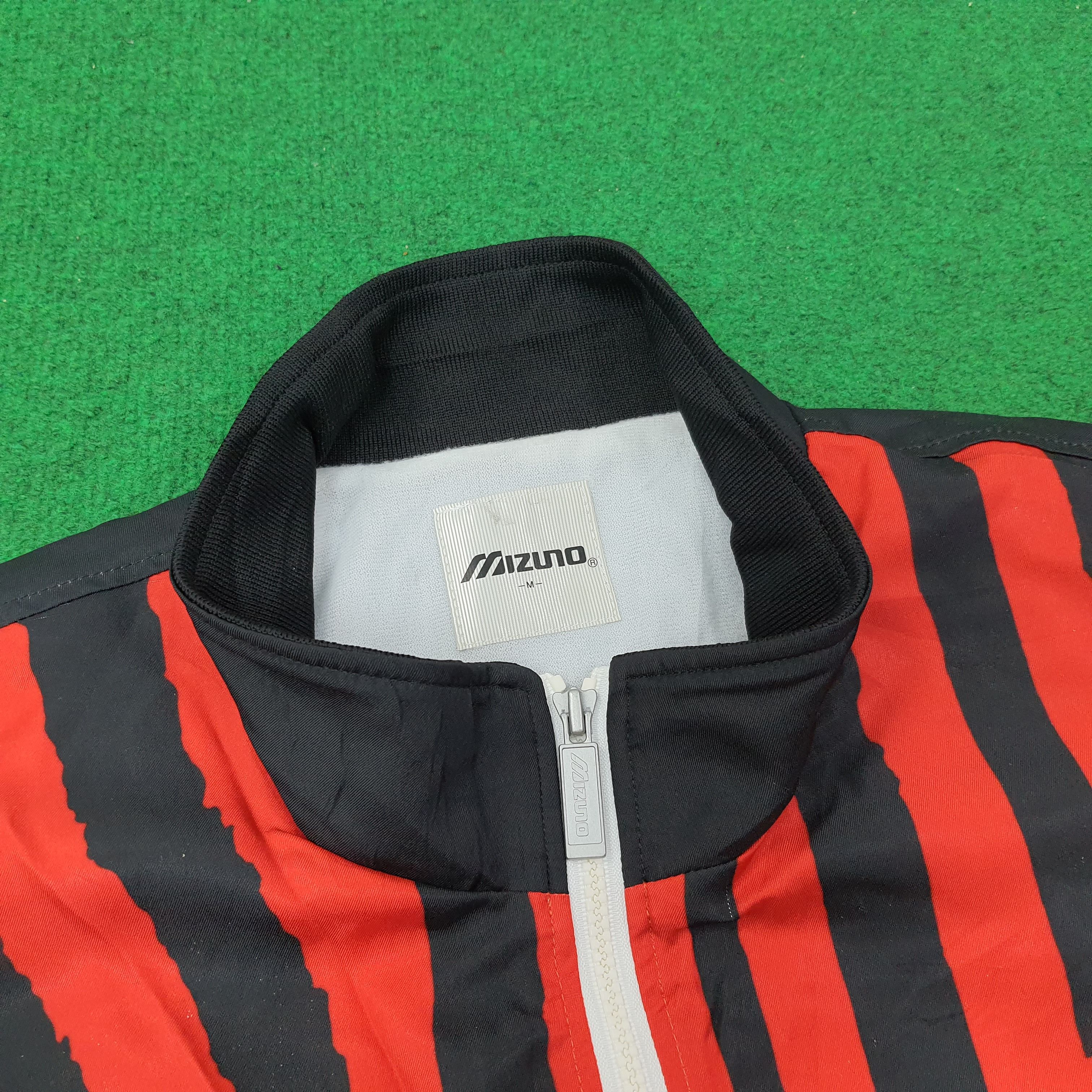 Mizuno Vintage Mizuno Running Outdoor Sport Jacket C243N8 Size US L / EU 52-54 / 3 - 4 Thumbnail