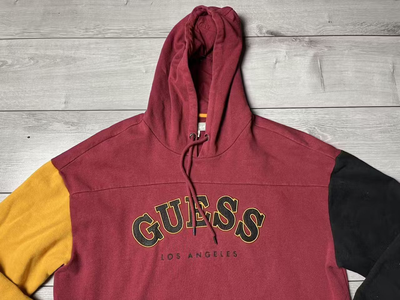 Guess Guess hoodie embroidered logo size Large Size US L / EU 52-54 / 3 - 2 Thumbnail