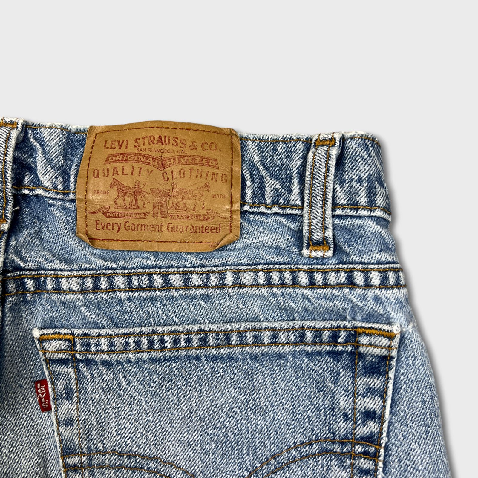 Levi's × Vintage VTG 90s Levi's 516 Slim Fit Straight Thrashed Jeans 32x32 Size US 32 / EU 48 - 9 Thumbnail