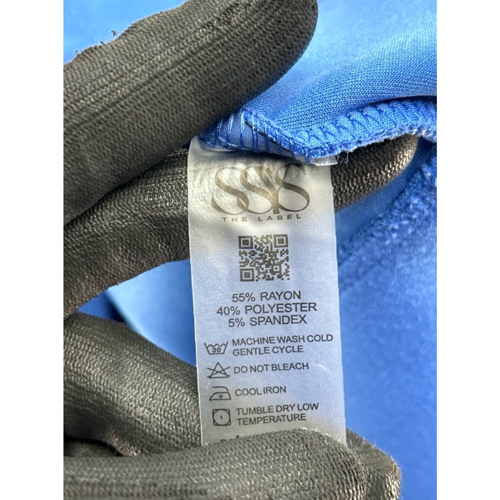 Vintage SSYS Sweatshirt Womens 2XL Blue Cropped Quarter Zip Mock Neck Pullover Shirt Activewear Womens SSYS Blue Cropped Quarter Zip Sweatshirt 2XL Size XXL / US 16-18 / IT 52-54 - 4 Thumbnail