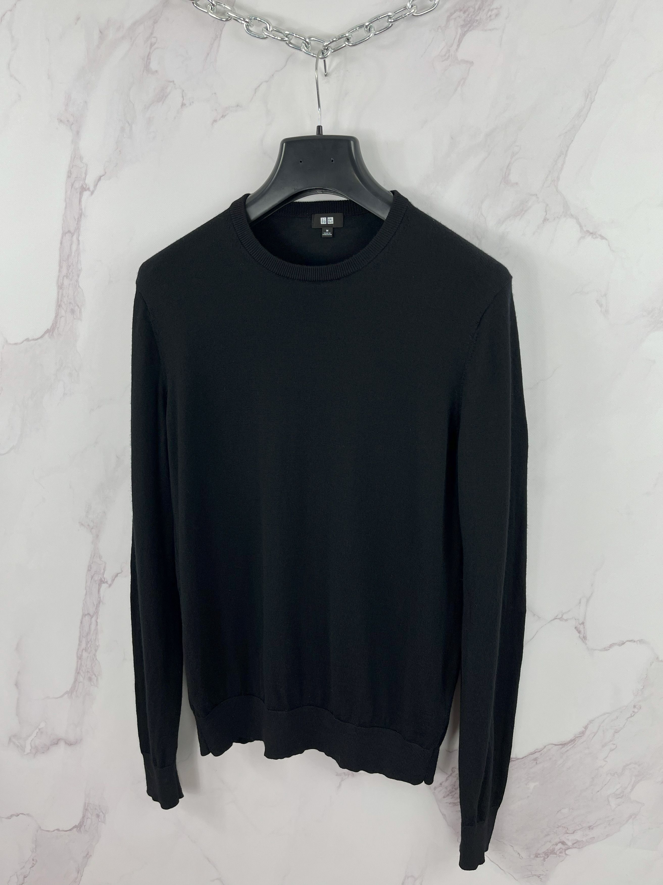 Uniqlo Uniqlo Crew Neck Wool Jumper Pullover Size M Size US M / EU 48-50 / 2 - 2 Thumbnail