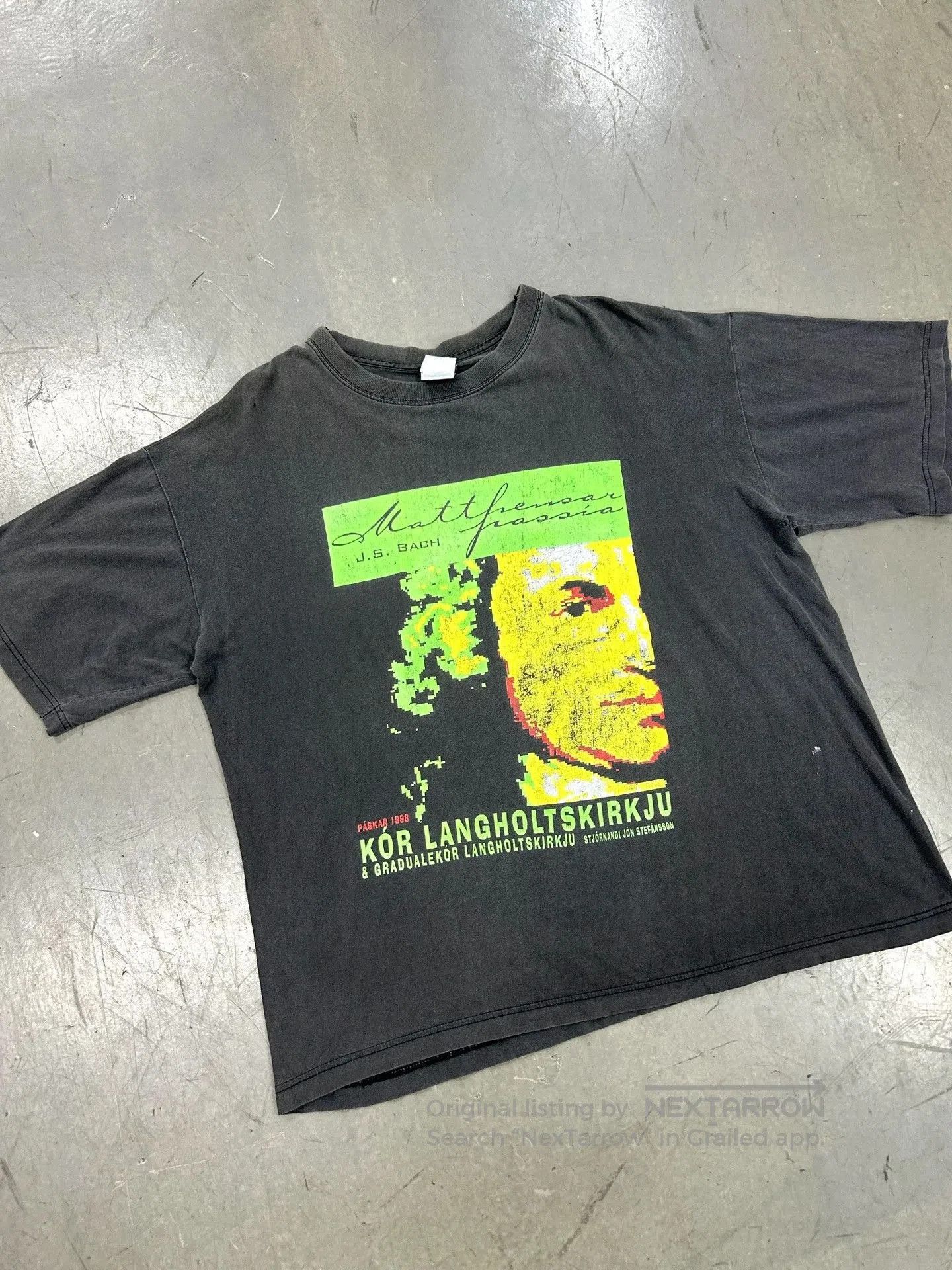 Vintage Vintage 90s J.S. Bach Faded Tee. Size US M / EU 48-50 / 2 - 2 Thumbnail