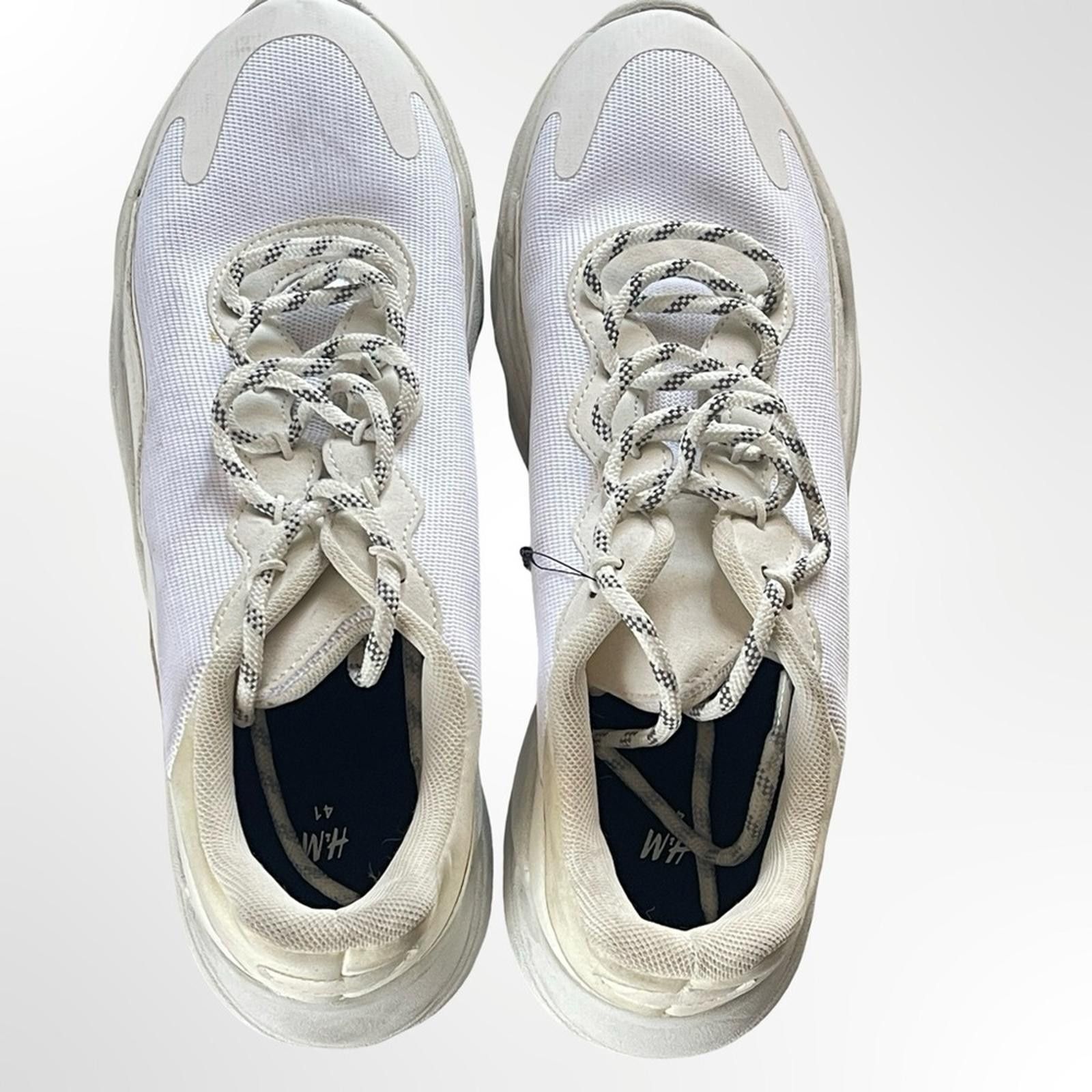 H&M H&M White & Cream Chunky Knit Sneakers in size 41 Size US 8 / EU 41 - 4 Thumbnail