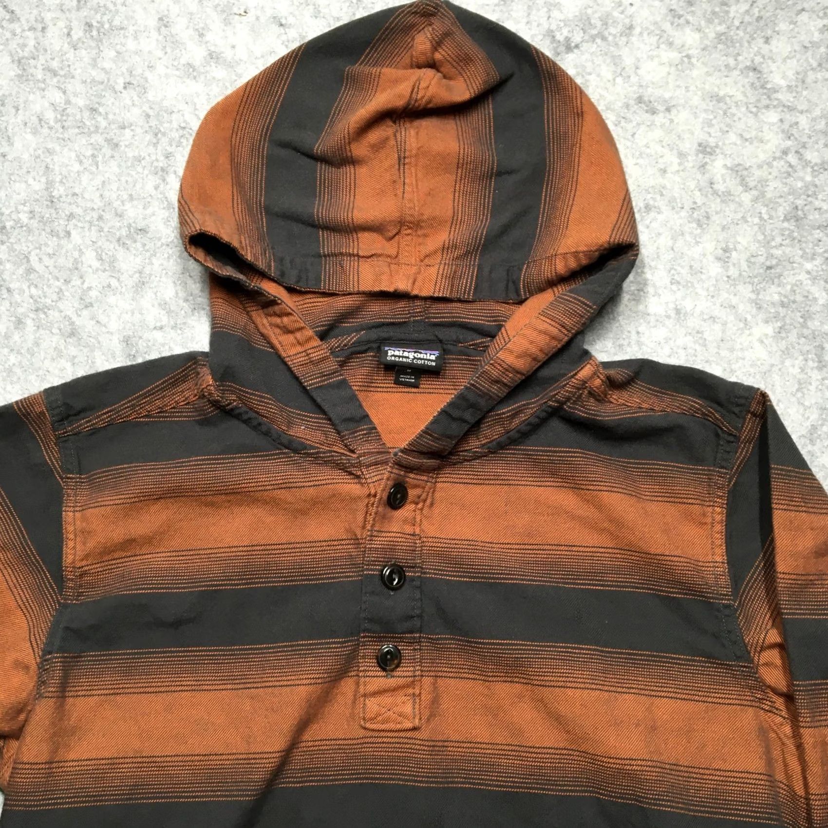 Patagonia Patagonia Hoodie Mens Medium Orange Gray Stripe Organic Cotton Twill Pullover Henley Front Pockets Henley Hooded All Seasons Casual Outdoor Mens Size US M / EU 48-50 / 2 - 5 Thumbnail