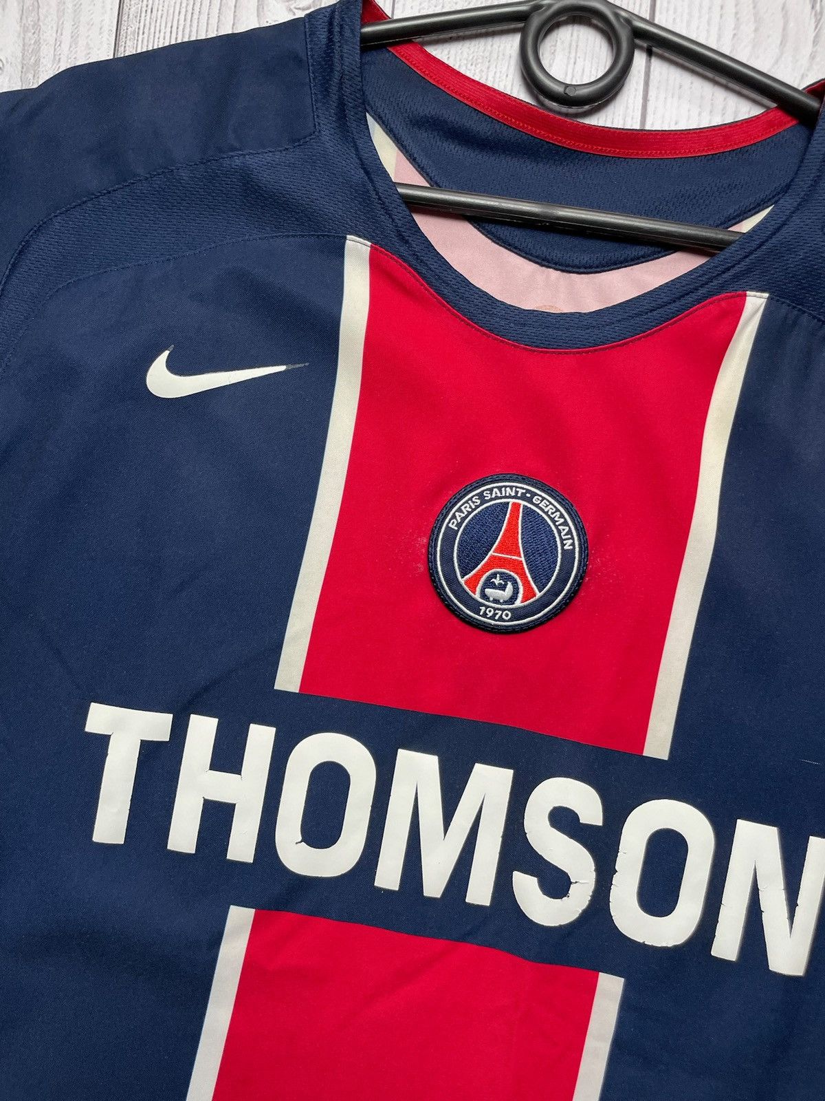 Vintage Vintage PSG Nike Paris Saint Germain Soccer jersey size L Size US L / EU 52-54 / 3 - 5 Thumbnail
