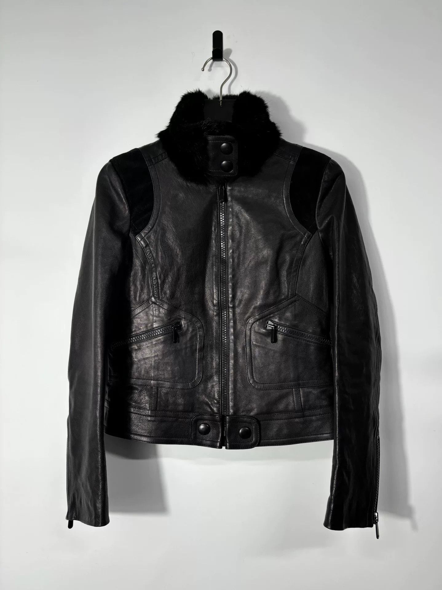 Gucci Gucci Leather Jacket M Women Size M / US 6-8 / IT 42-44 - 1 Thumbnail