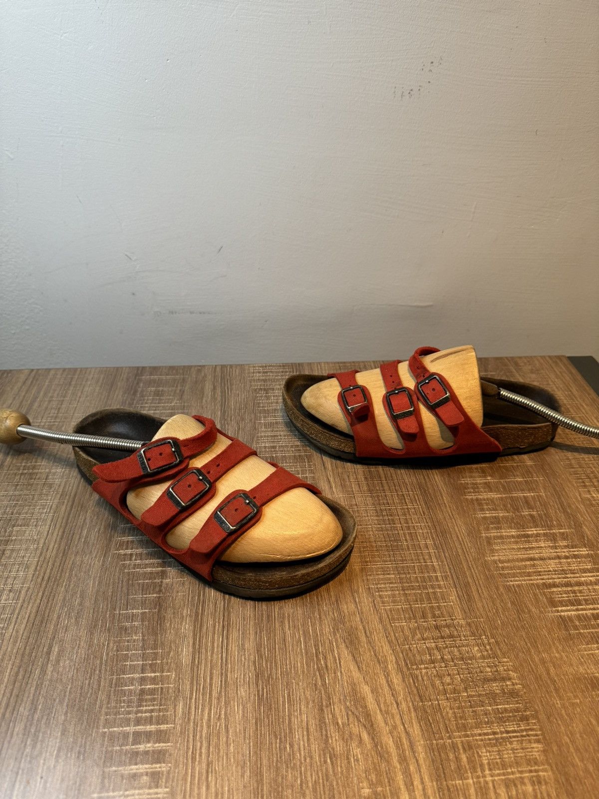 Birkenstock Women's Birkenstock Florida Red 3 Strap Size US 5.5 EU 36 Size US 5.5 / IT 35.5 - 2 Thumbnail