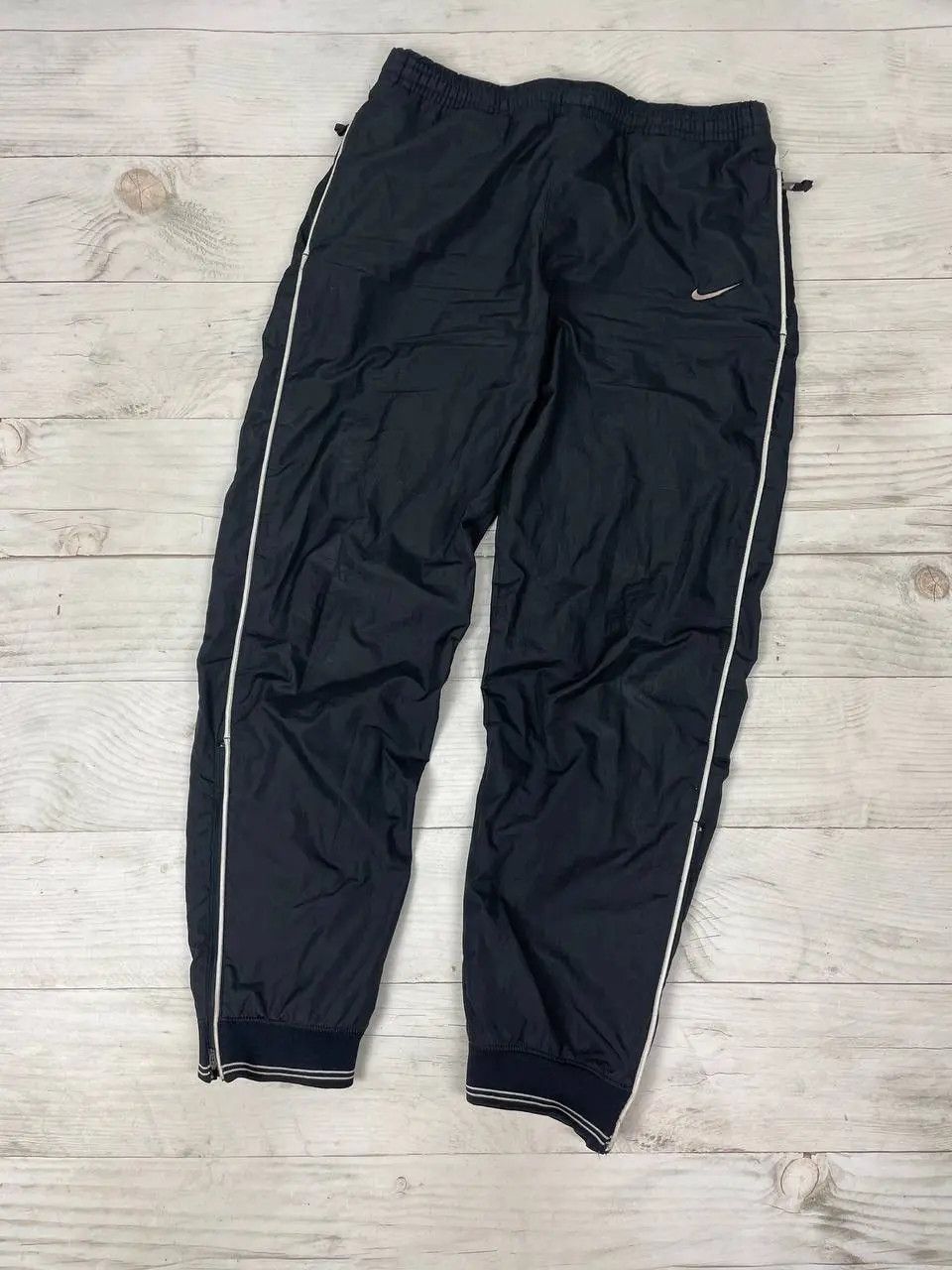 Nike Vintage Nike Nylon Pants Track 90s Swoosh Striped Y2K Size US 30 / EU 46 - 2 Thumbnail