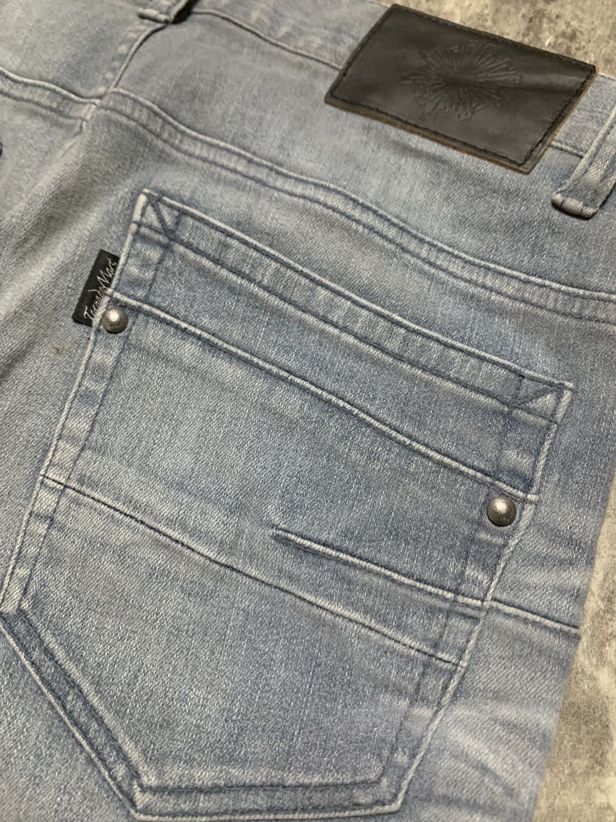 Tornado Mart Tornado Mart Clawmark Wolf Cut Slim Jeans Size US 30 / EU 46 - 14 Thumbnail