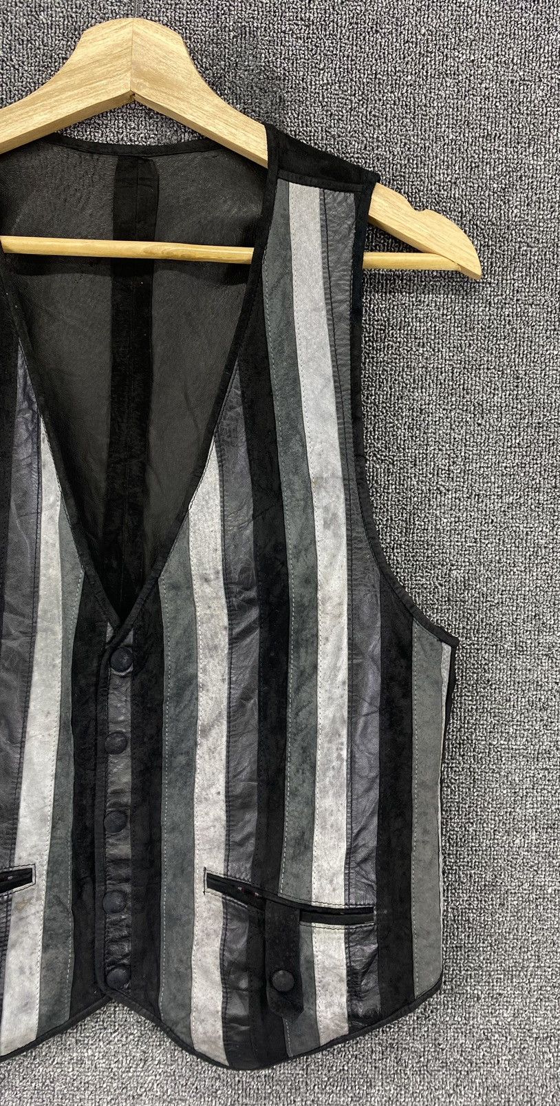 Vintage Vintage Fiorucci Striped Leather Vest Size XS / US 0-2 / IT 36-38 - 3 Thumbnail
