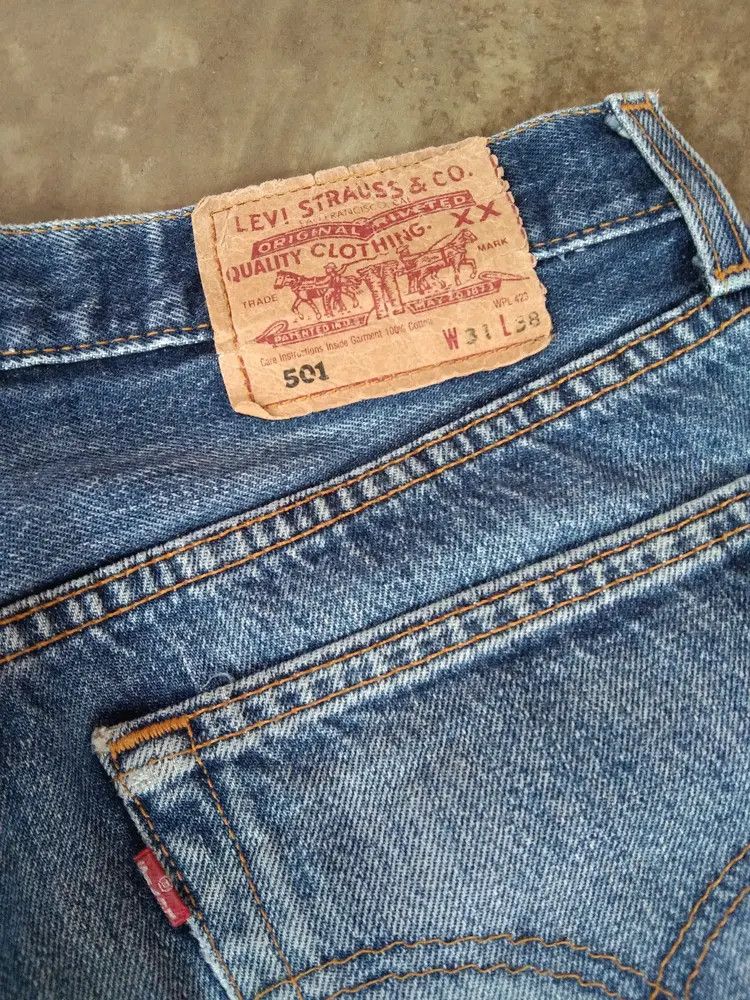 Levi's Vintage Levi's 501 Distressed Jeans 30x24 Size US 30 / EU 46 - 3 Thumbnail