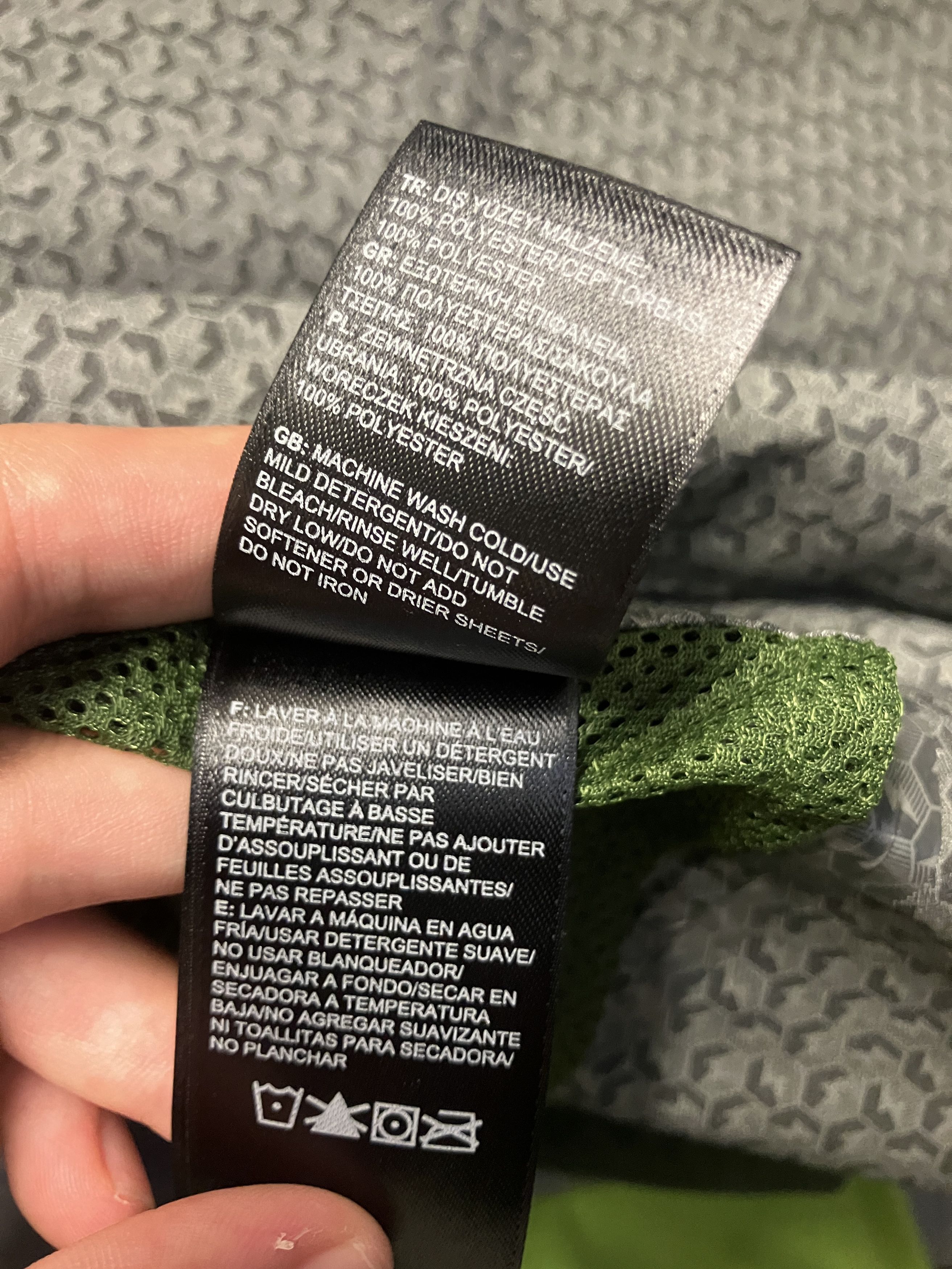 The North Face Hyvent FlashDry Green Windbreaker Size US M / EU 48-50 / 2 - 4 Thumbnail