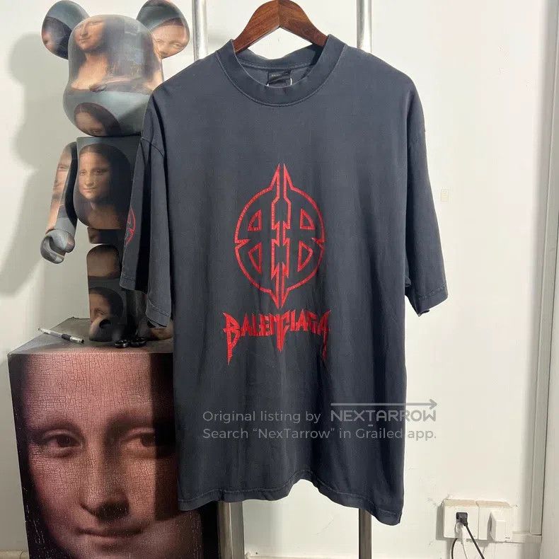Balenciaga Balenciaga Letter Logo Short Sleeve Size US L / EU 52-54 / 3 - 1 Thumbnail