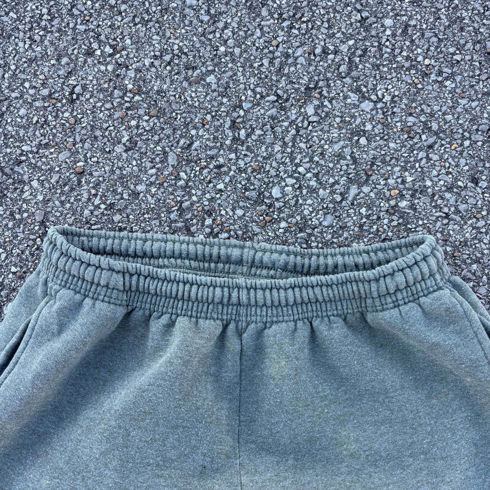 Wilson Vintage Olive Green sweatpants Size US 34 / EU 50 - 4 Thumbnail