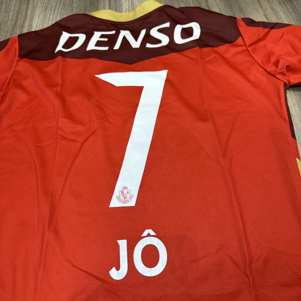 Mizuno Nagoya Grampus Eight 2019 special editon shirt #7 Jo Size US L / EU 52-54 / 3 - 4 Thumbnail